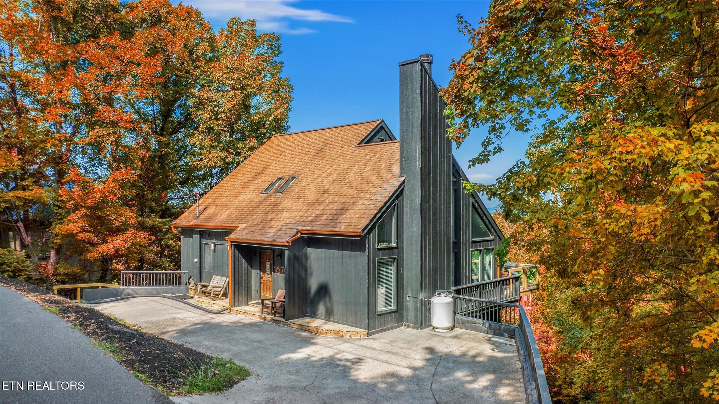 1679 Zurich Road Gatlinburg TN 37738