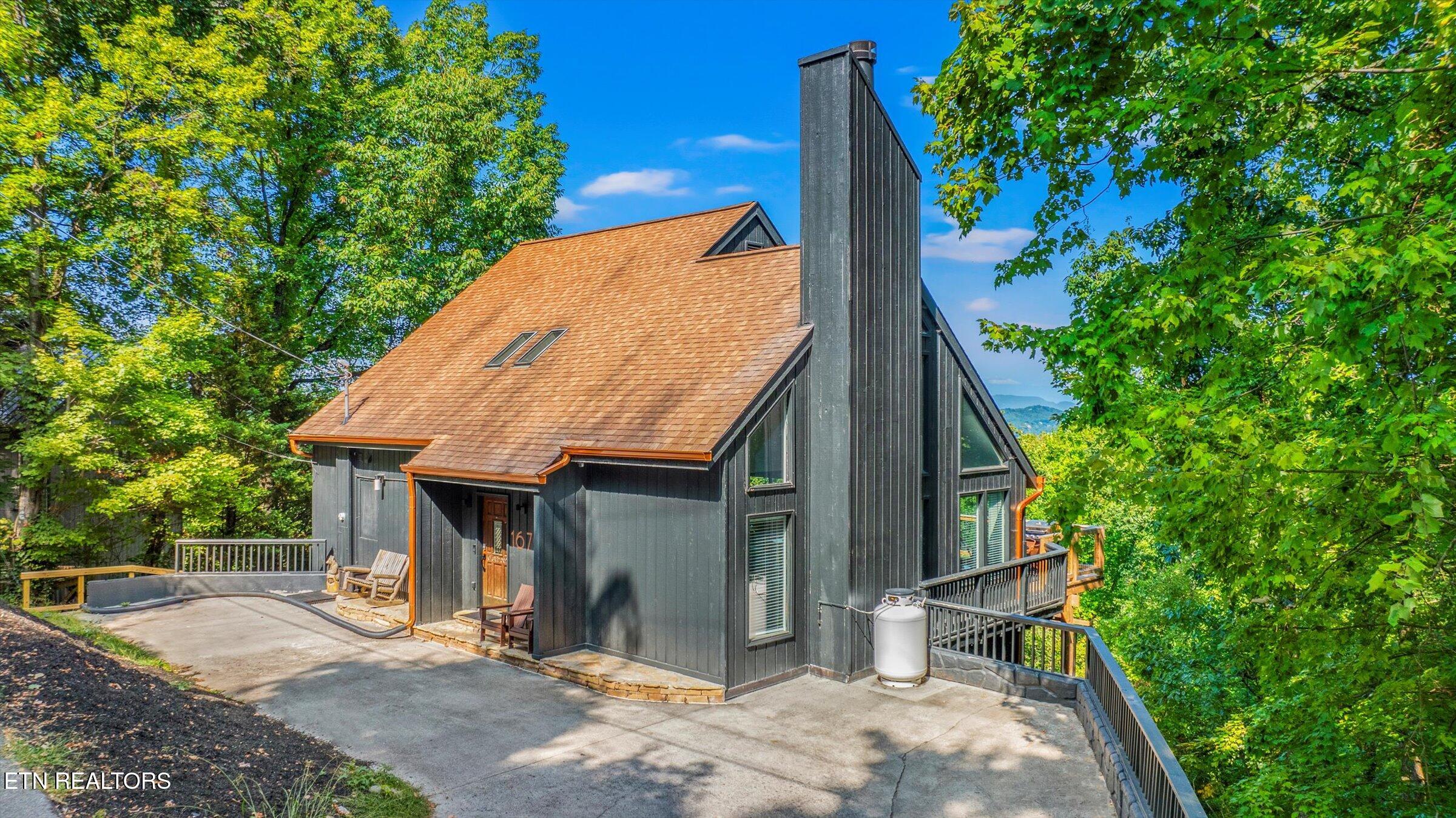 1679 Zurich Road Gatlinburg TN 37738