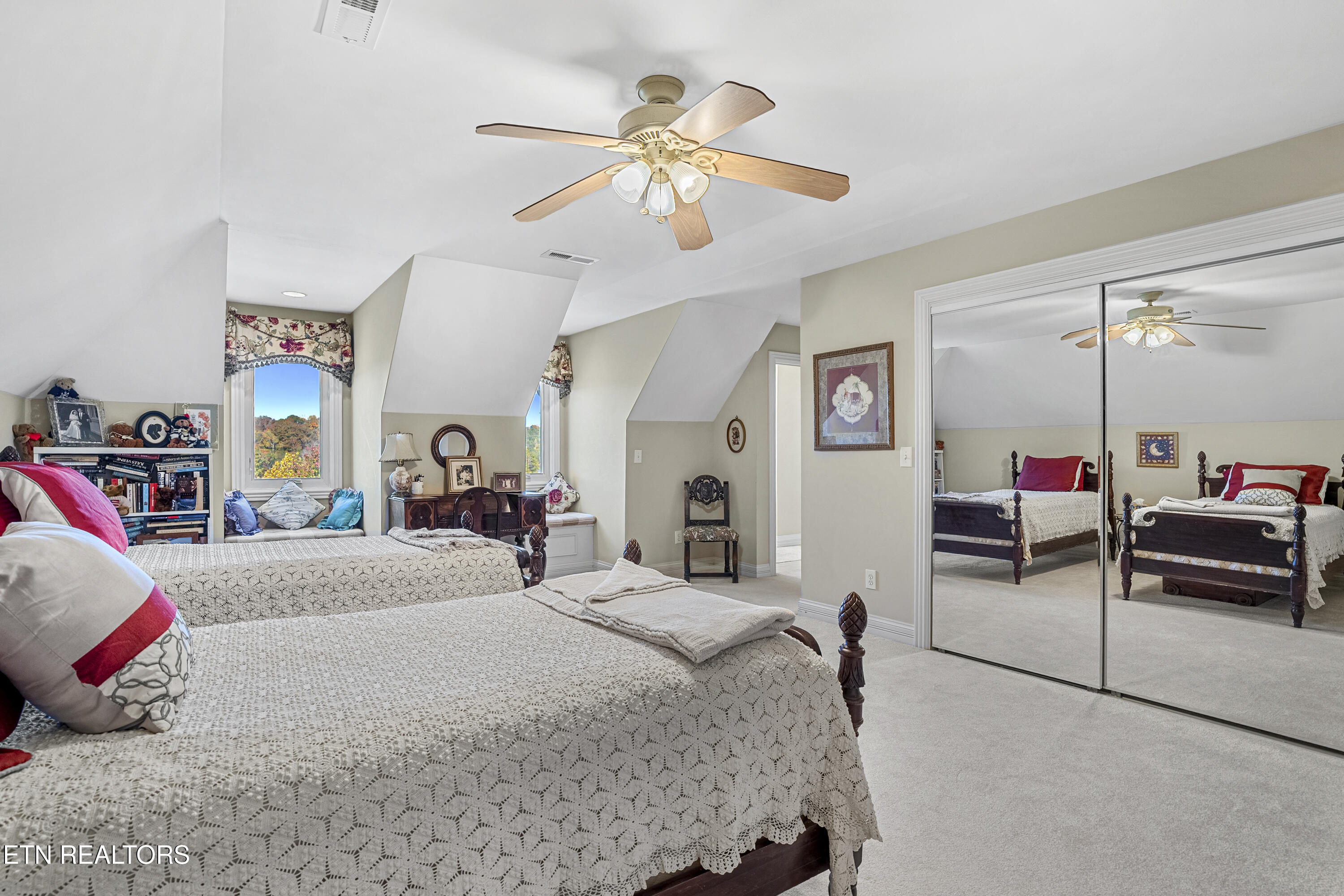 310 Pineberry Drive Vonore TN 37885