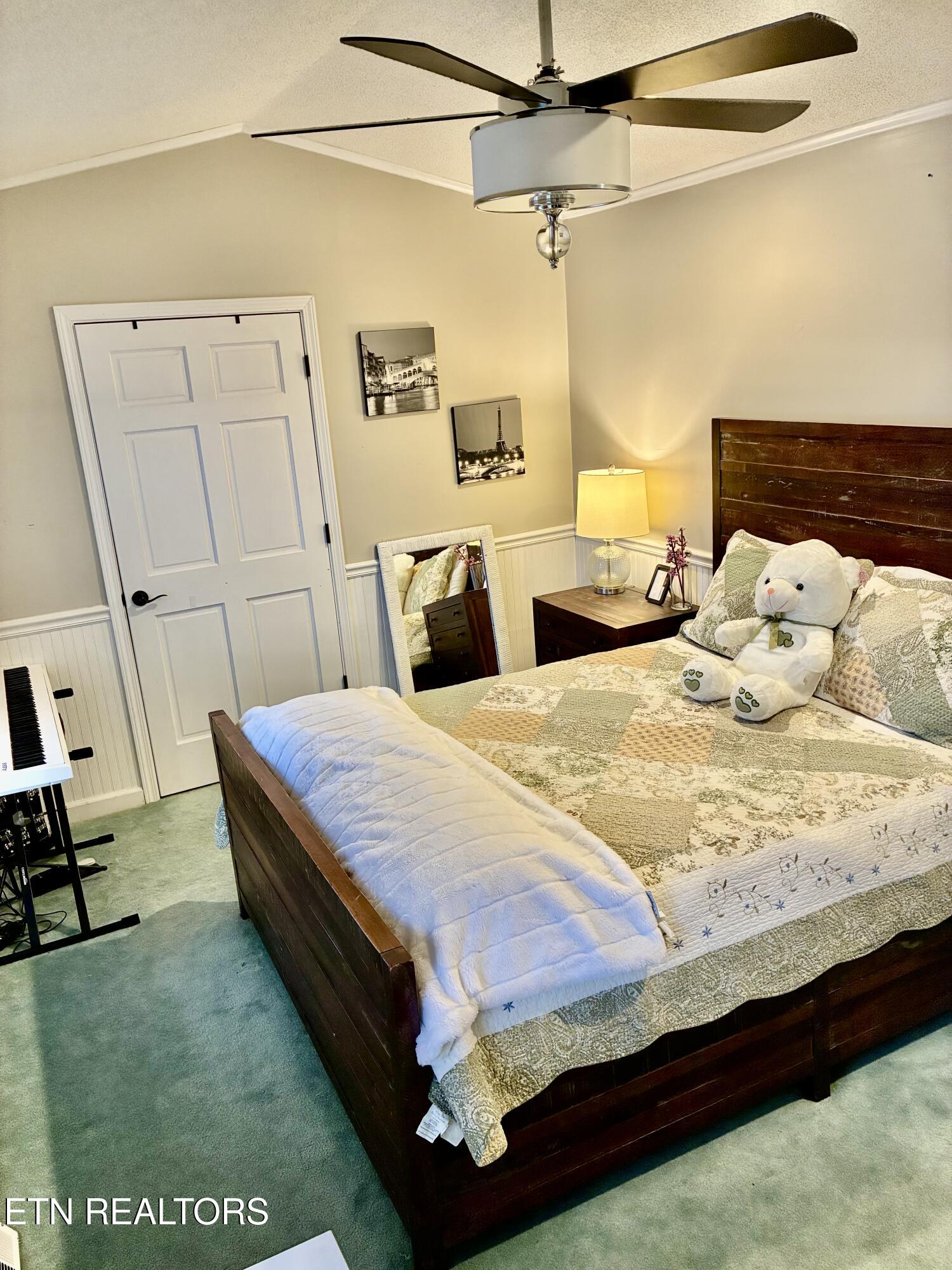 242 Adams Lane Jellico TN 37762