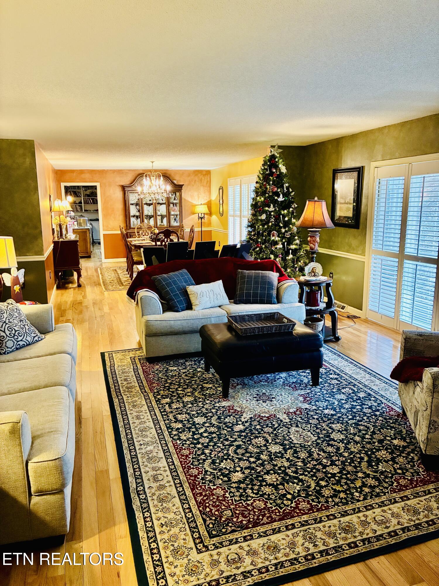 242 Adams Lane Jellico TN 37762