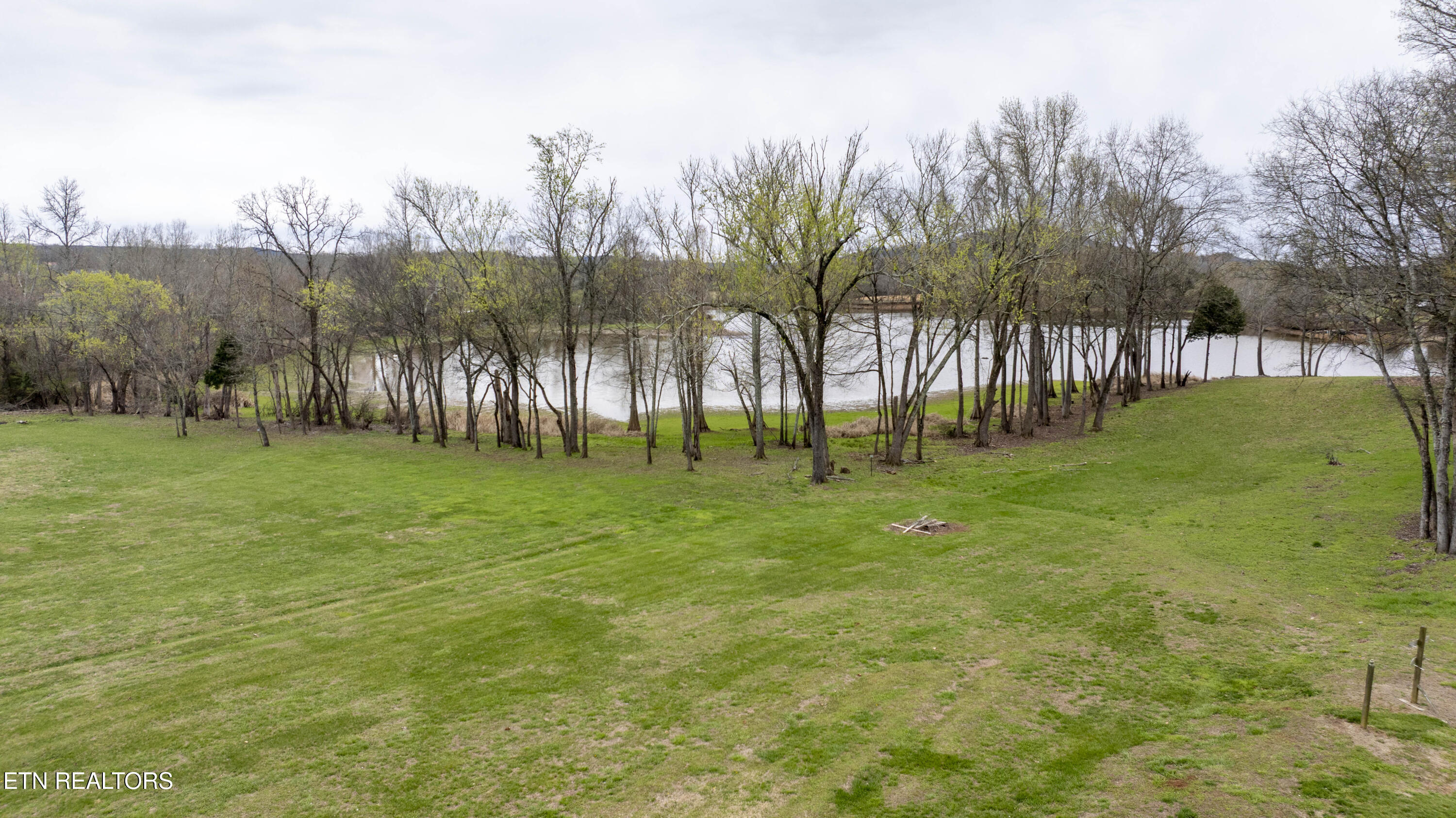 468 Melrose Place Dayton TN 37321