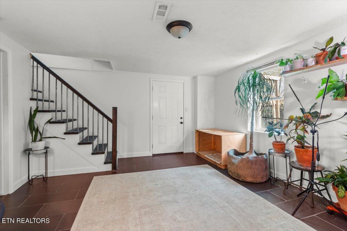 2015 Mccroskey Avenue Knoxville TN 37917