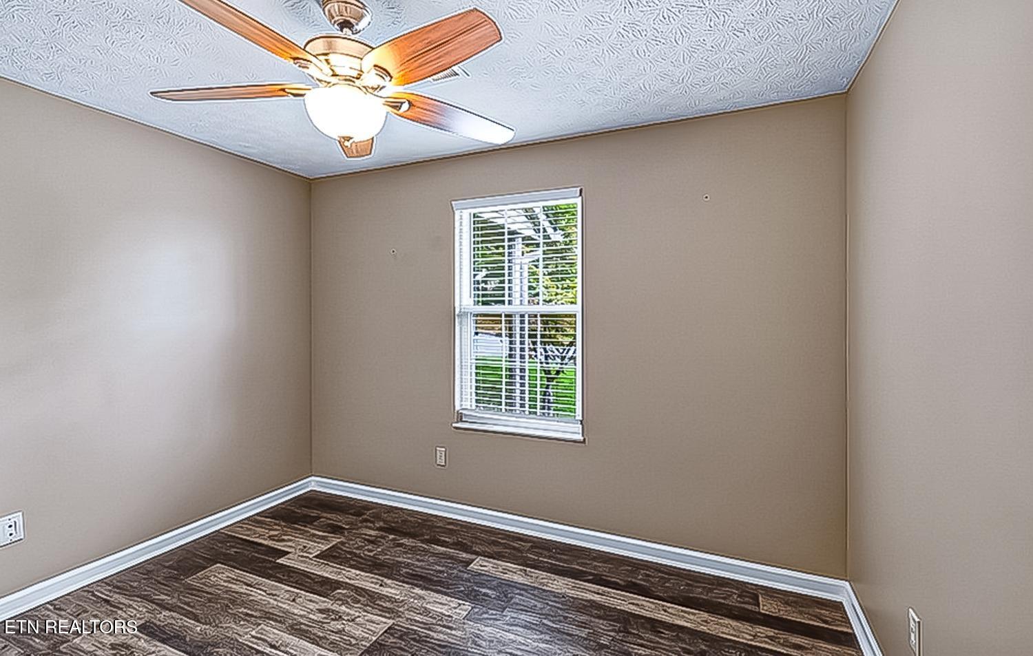 2130 Tuscany Gardens Drive Powell TN 37849