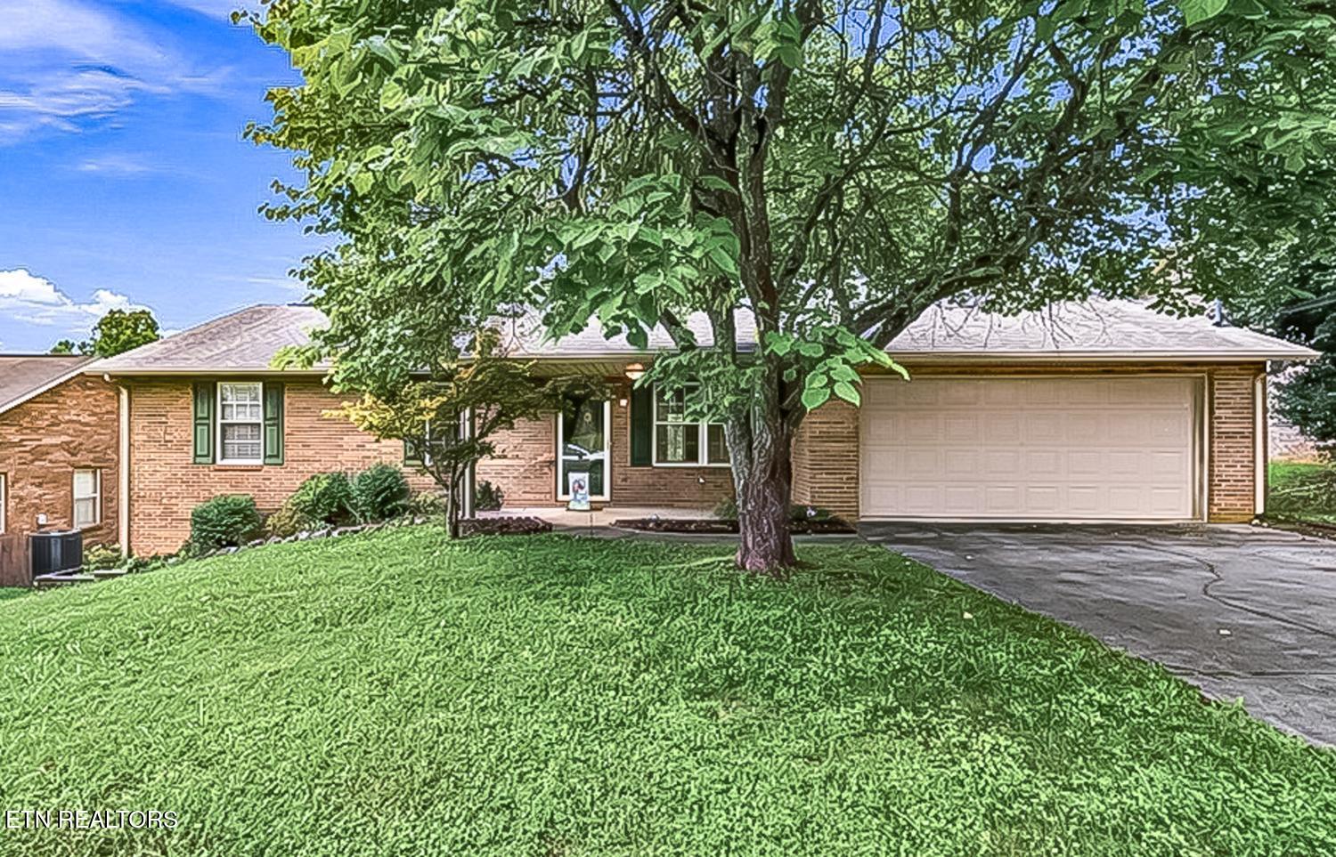 2130 Tuscany Gardens Drive Powell TN 37849