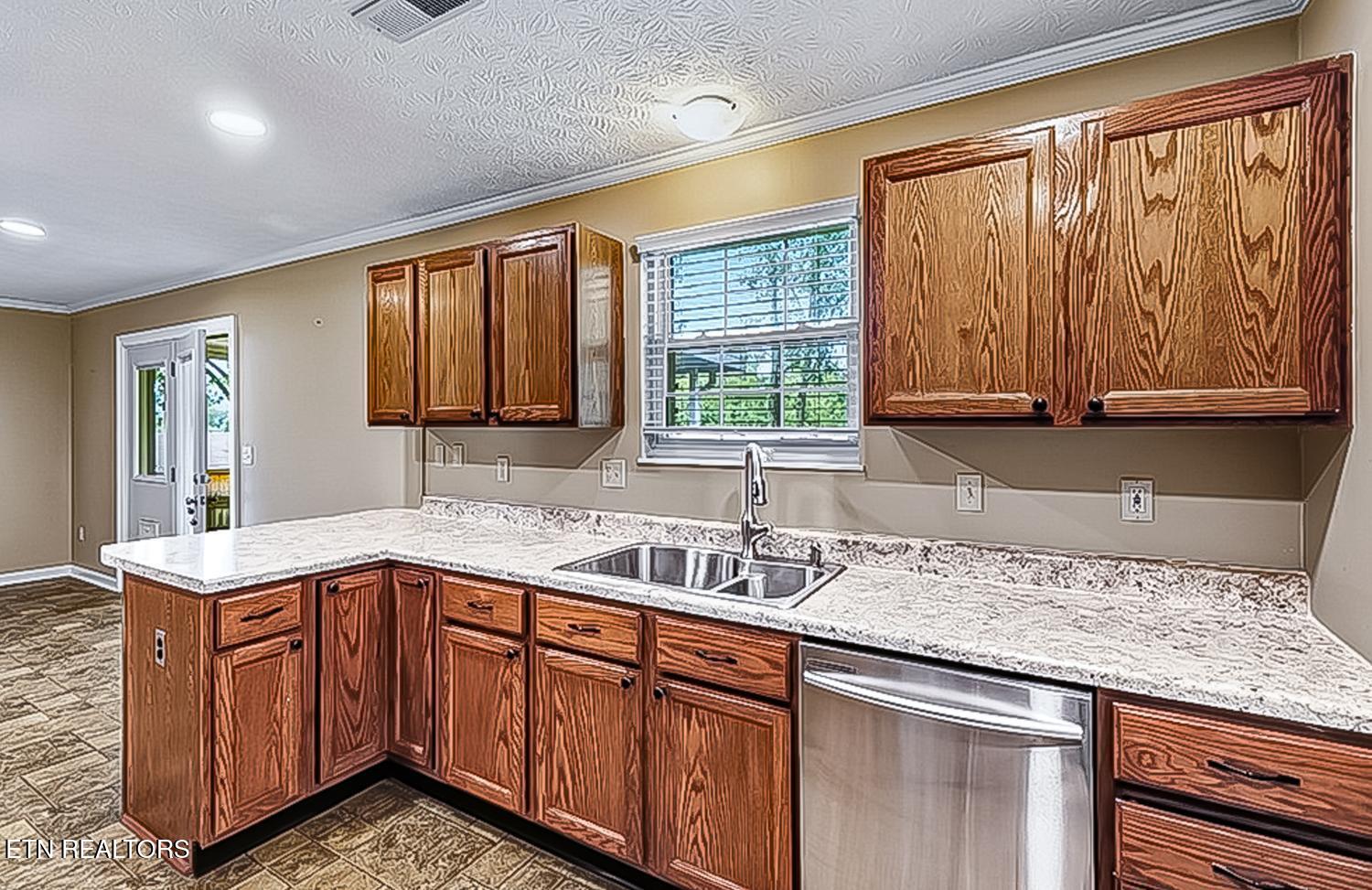 2130 Tuscany Gardens Drive Powell TN 37849
