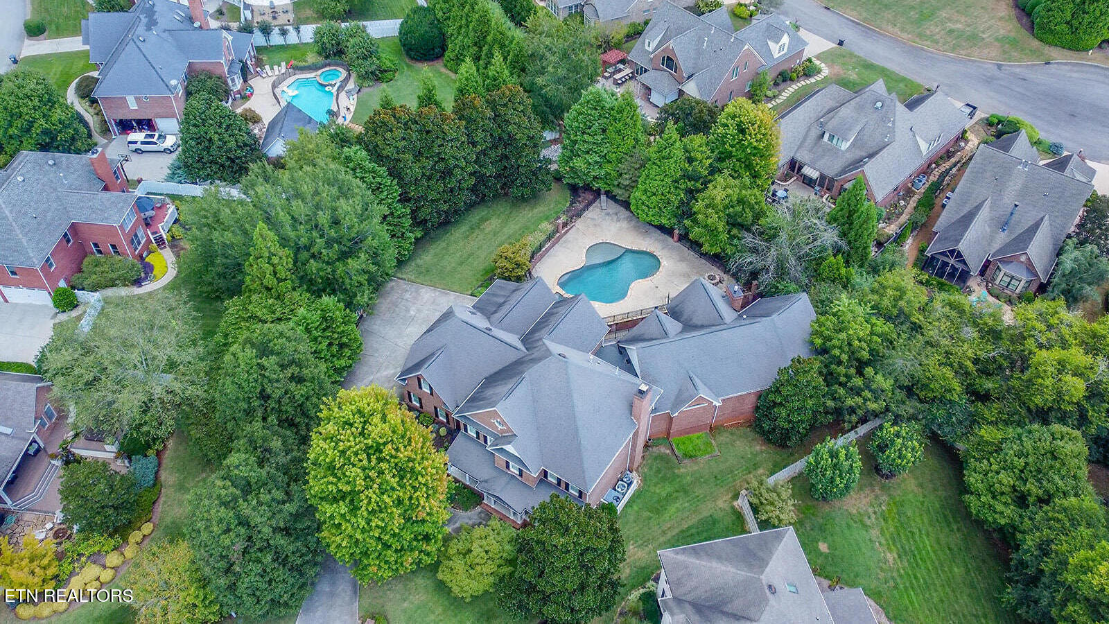 1944 Chiswick Road Knoxville TN 37922