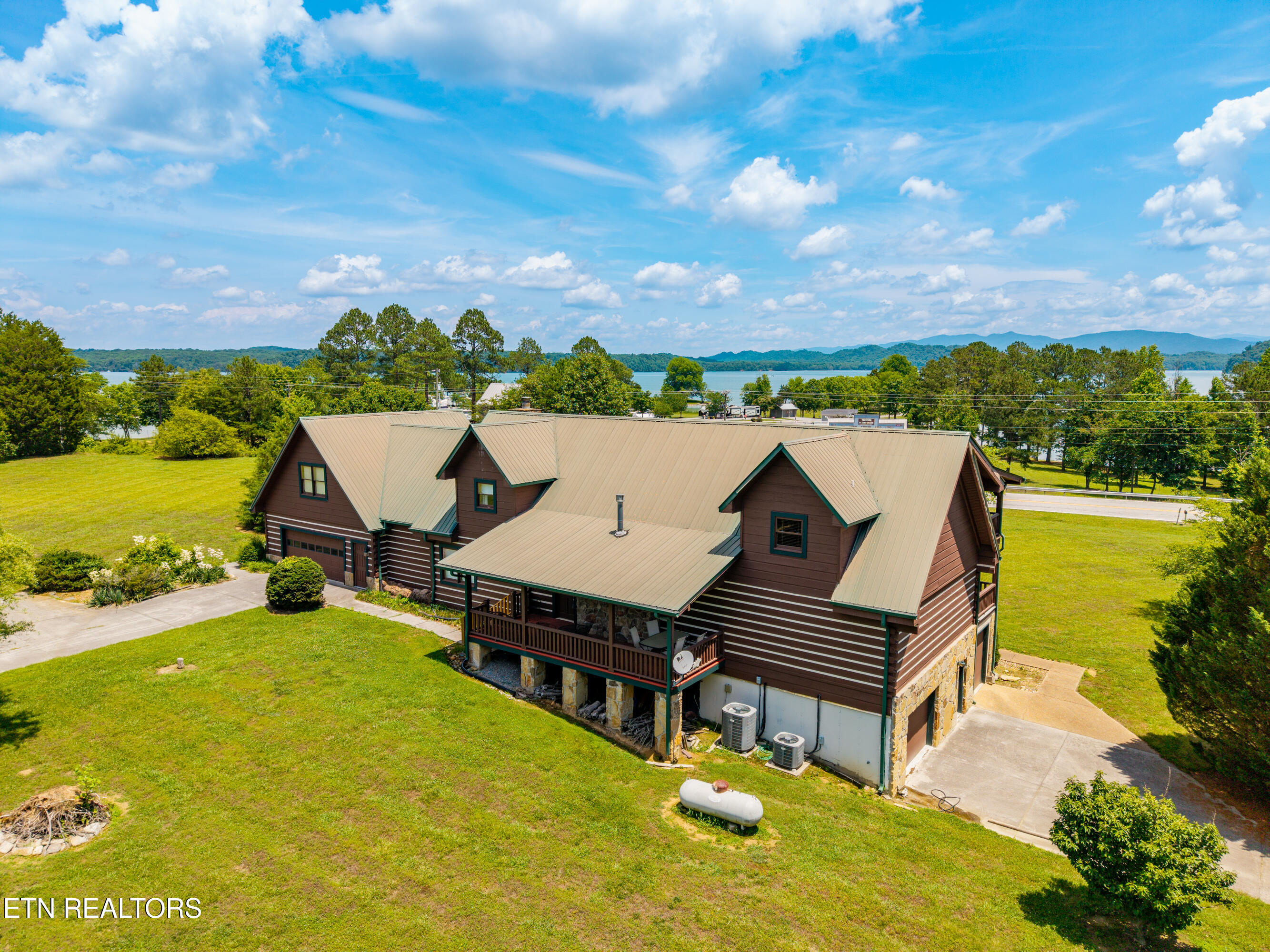 1340 Highway 360 Vonore TN 37885