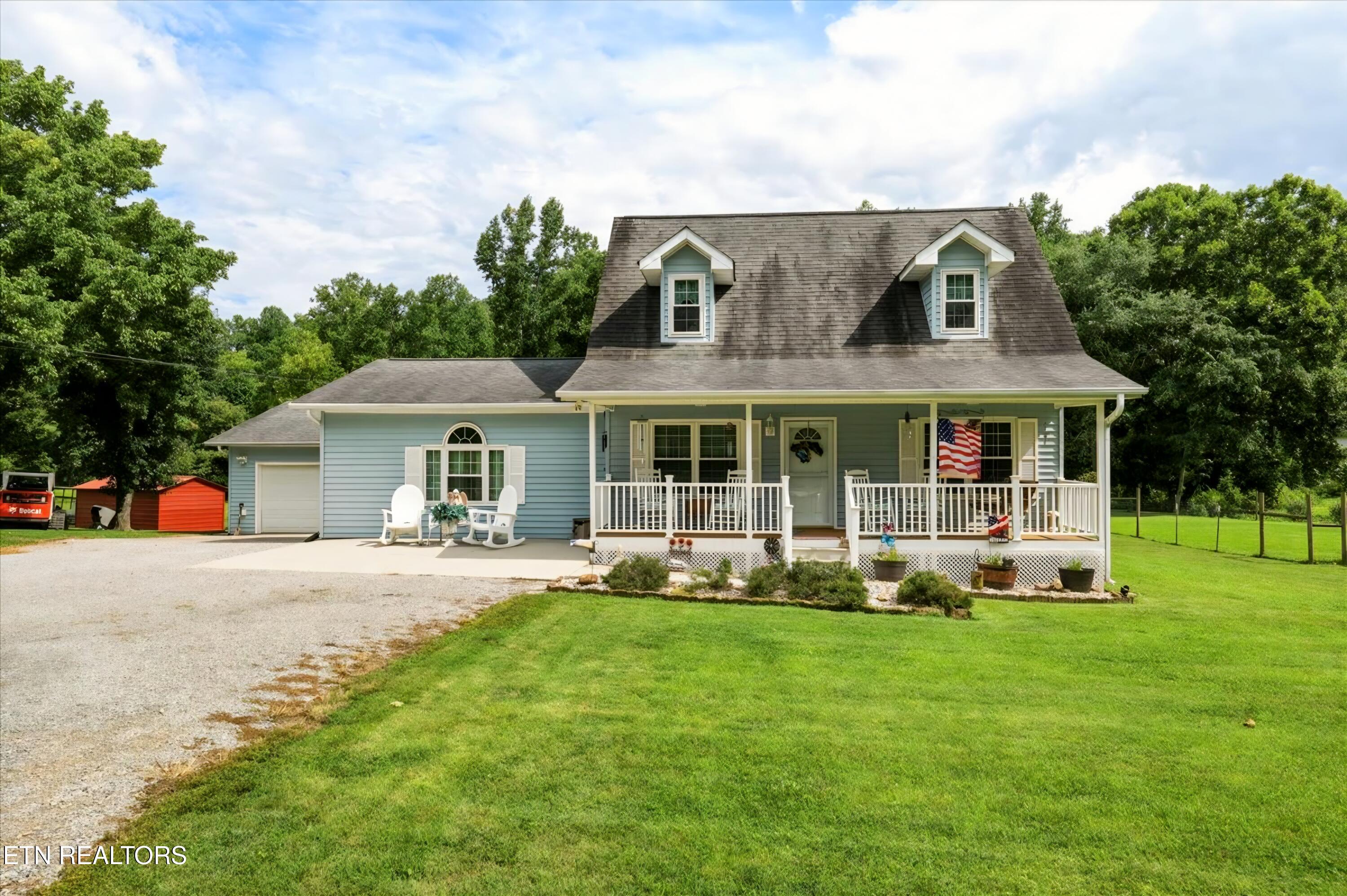2042 Dutch Valley Road Clinton TN 37716