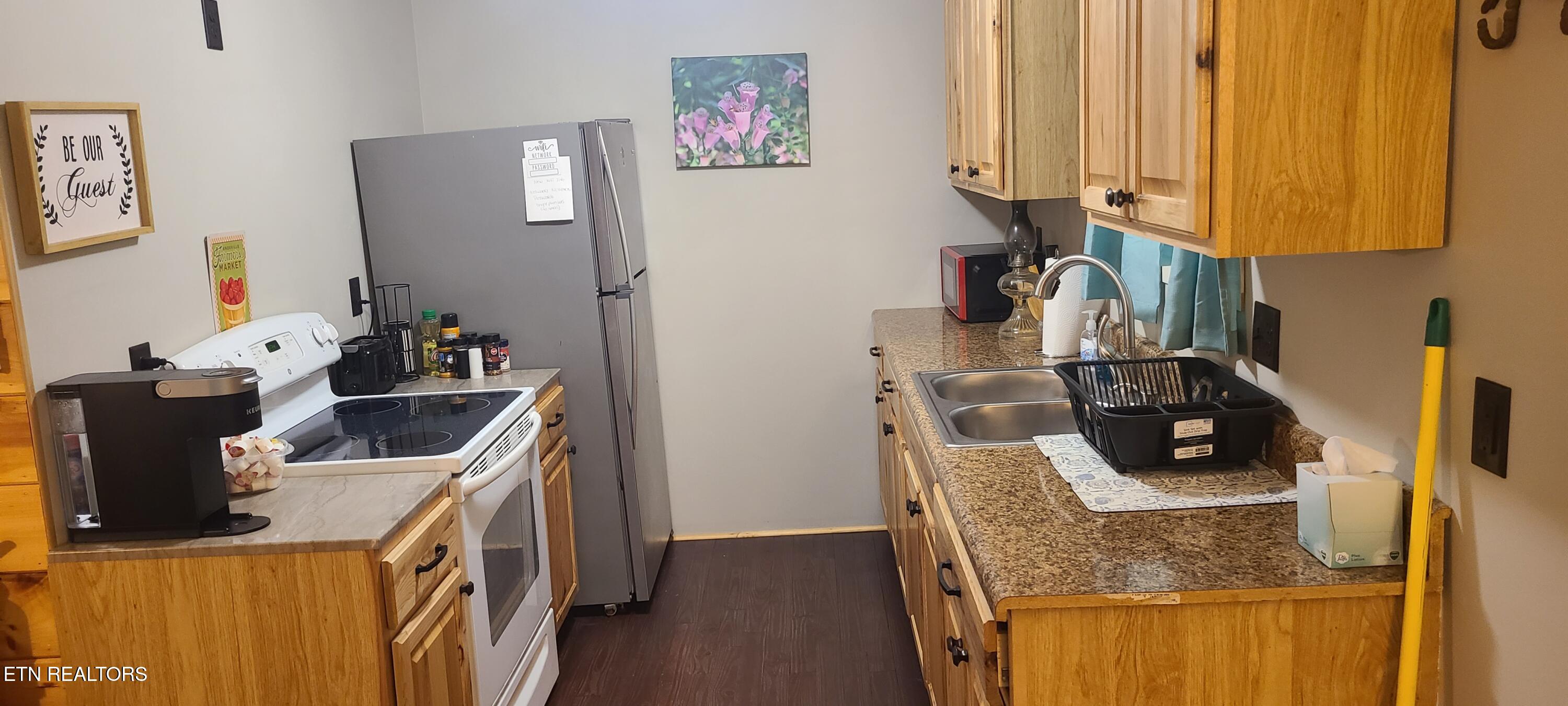 5804 Omega Drive Tallassee TN 37878