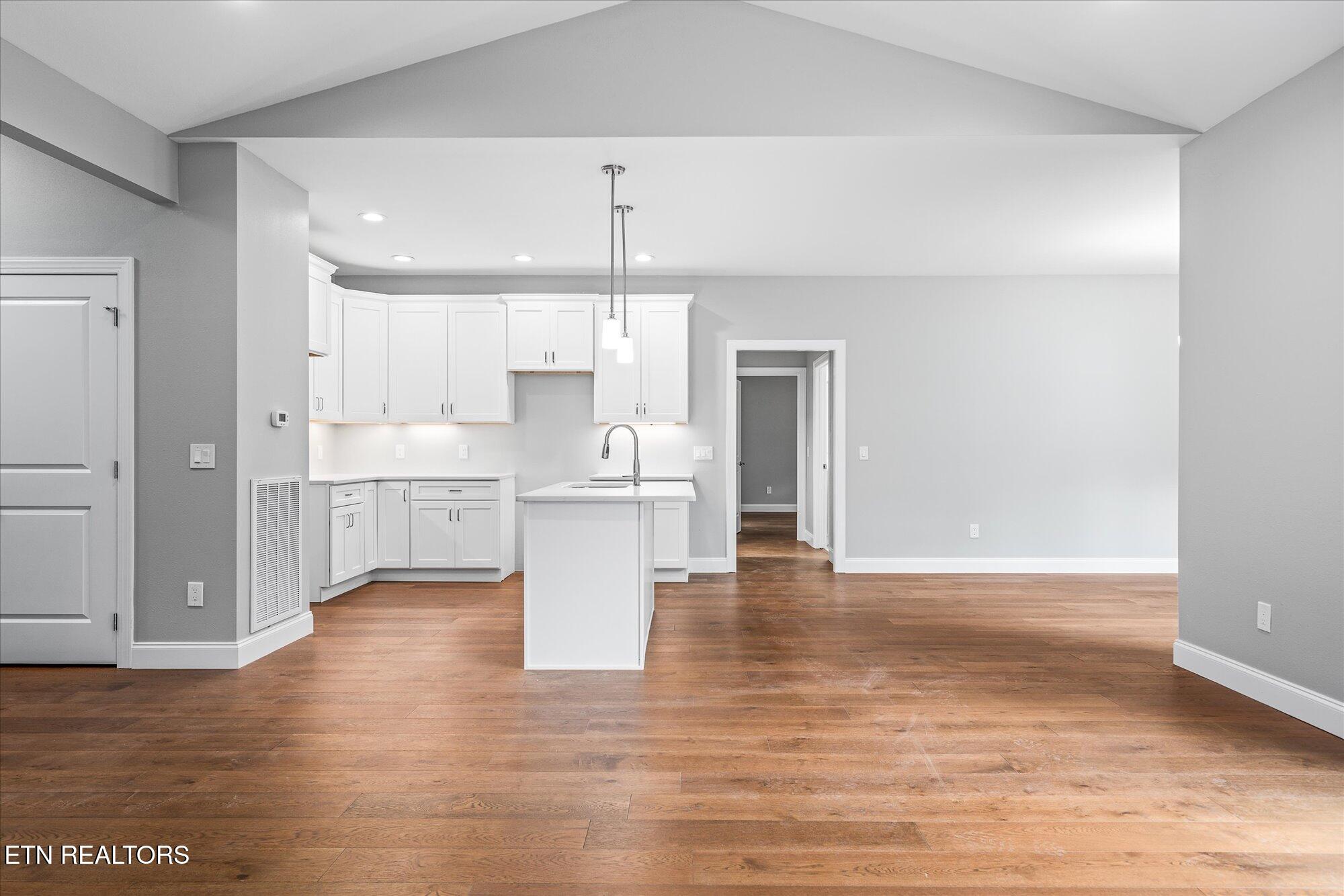 145 Lakeside Drive Crossville TN 38558
