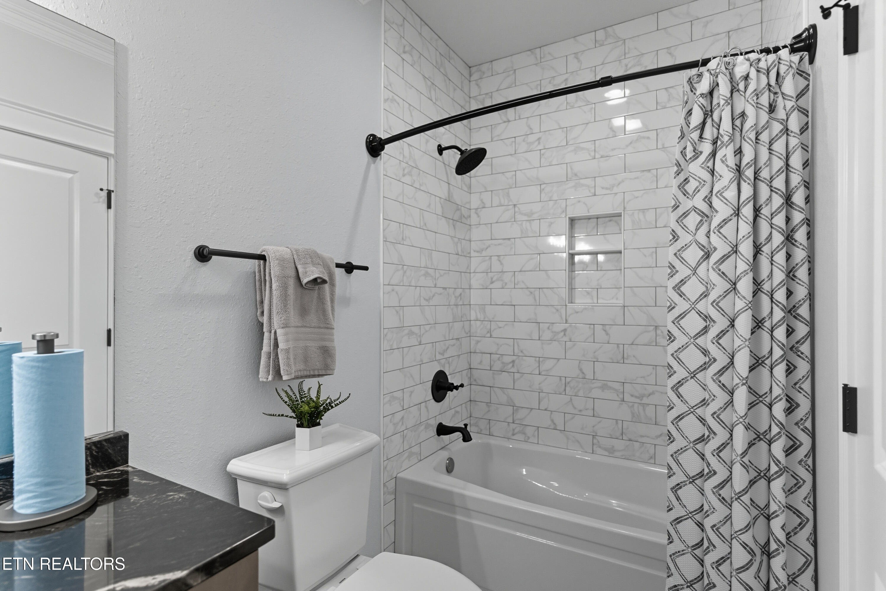 3239 Highway 61, West Andersonville TN 37705