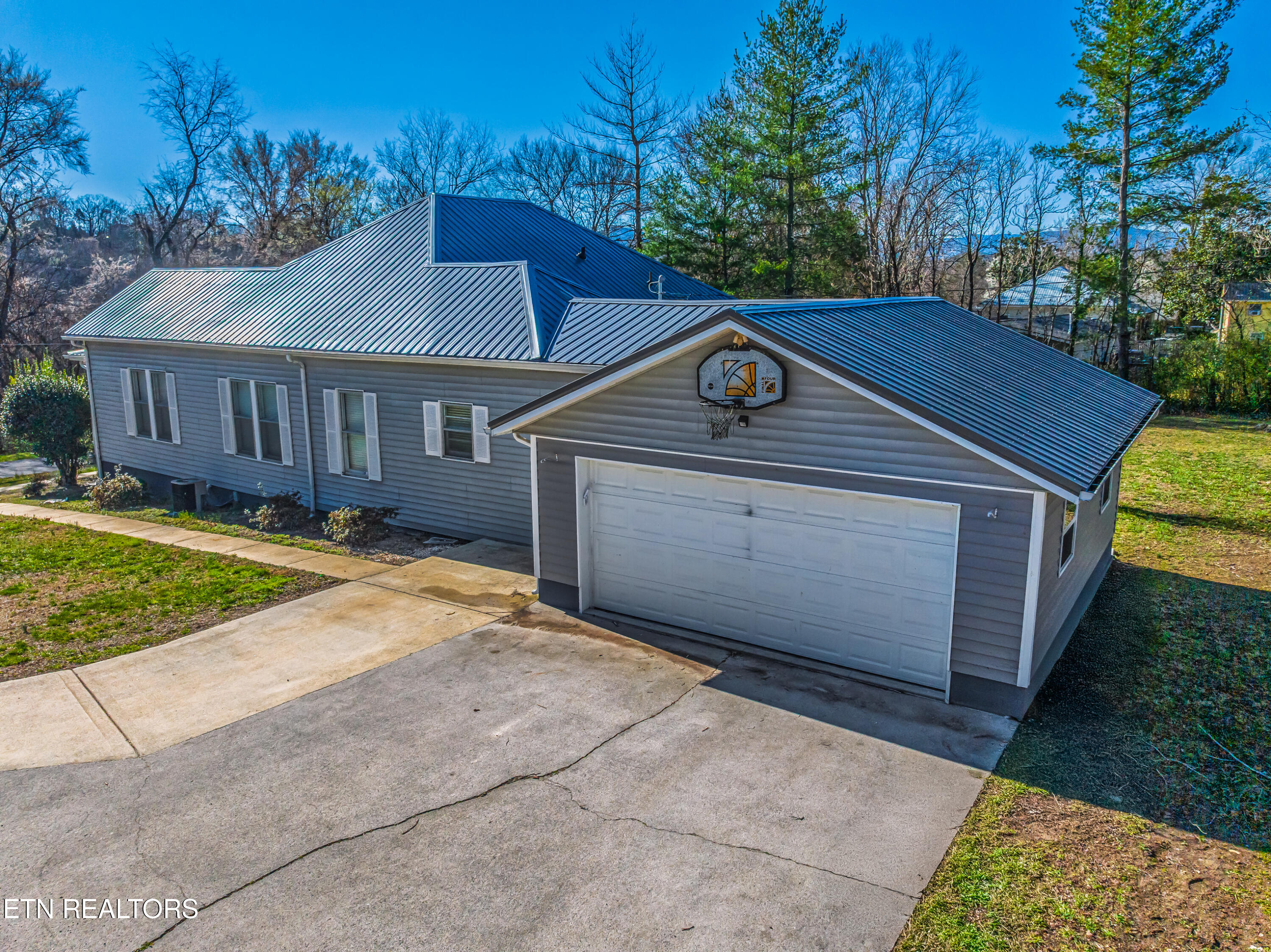 380 Clifton Heights Road Newport TN 37821