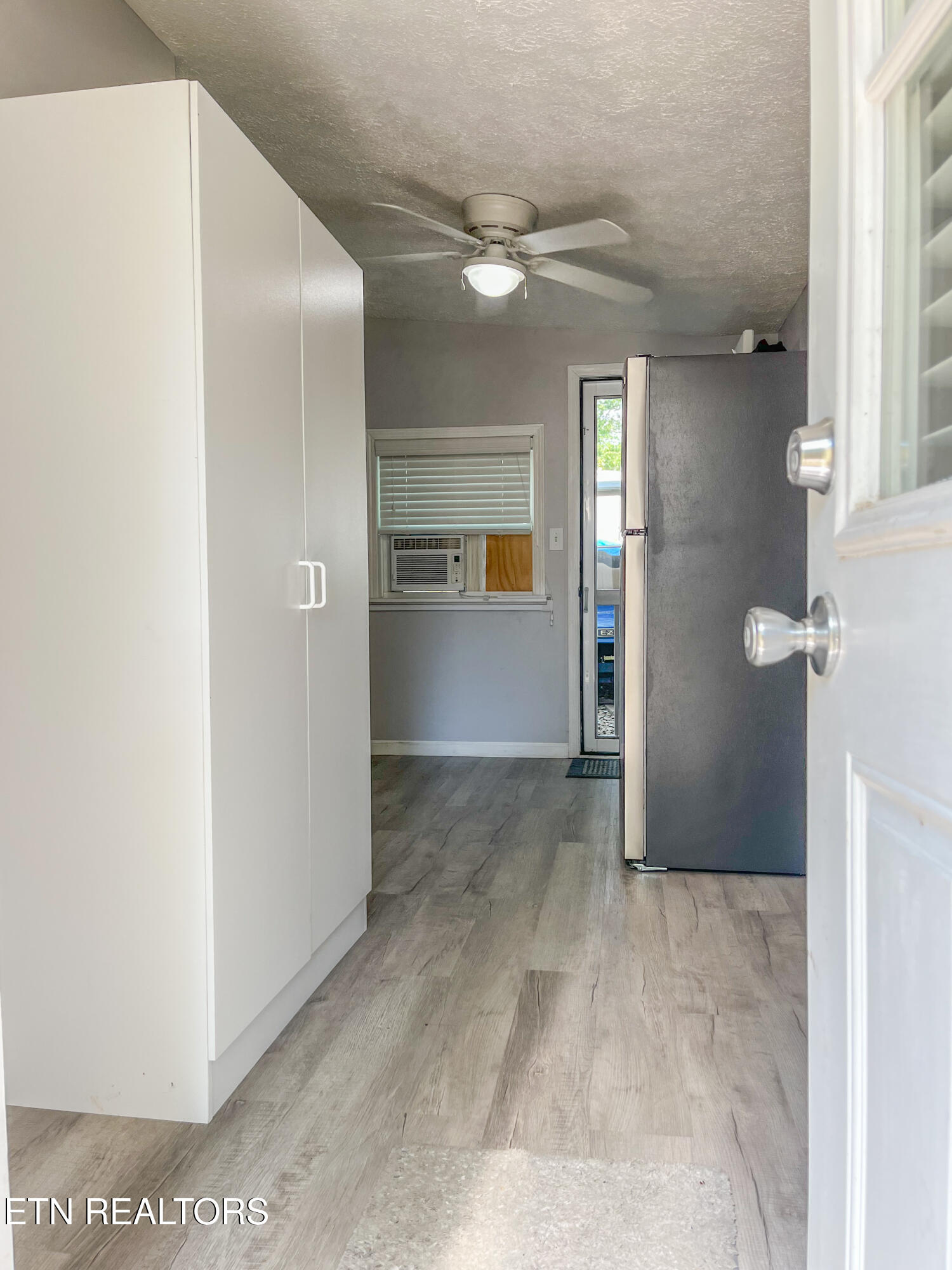 155 Commanche Trail Crossville TN 38572