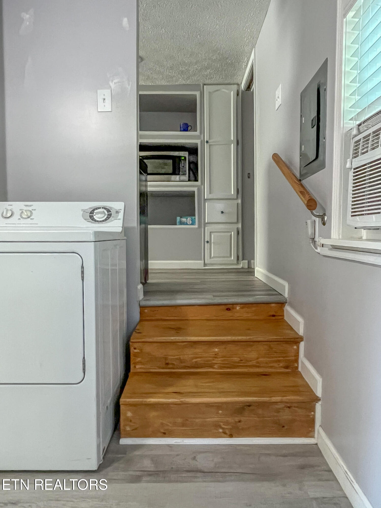 155 Commanche Trail Crossville TN 38572
