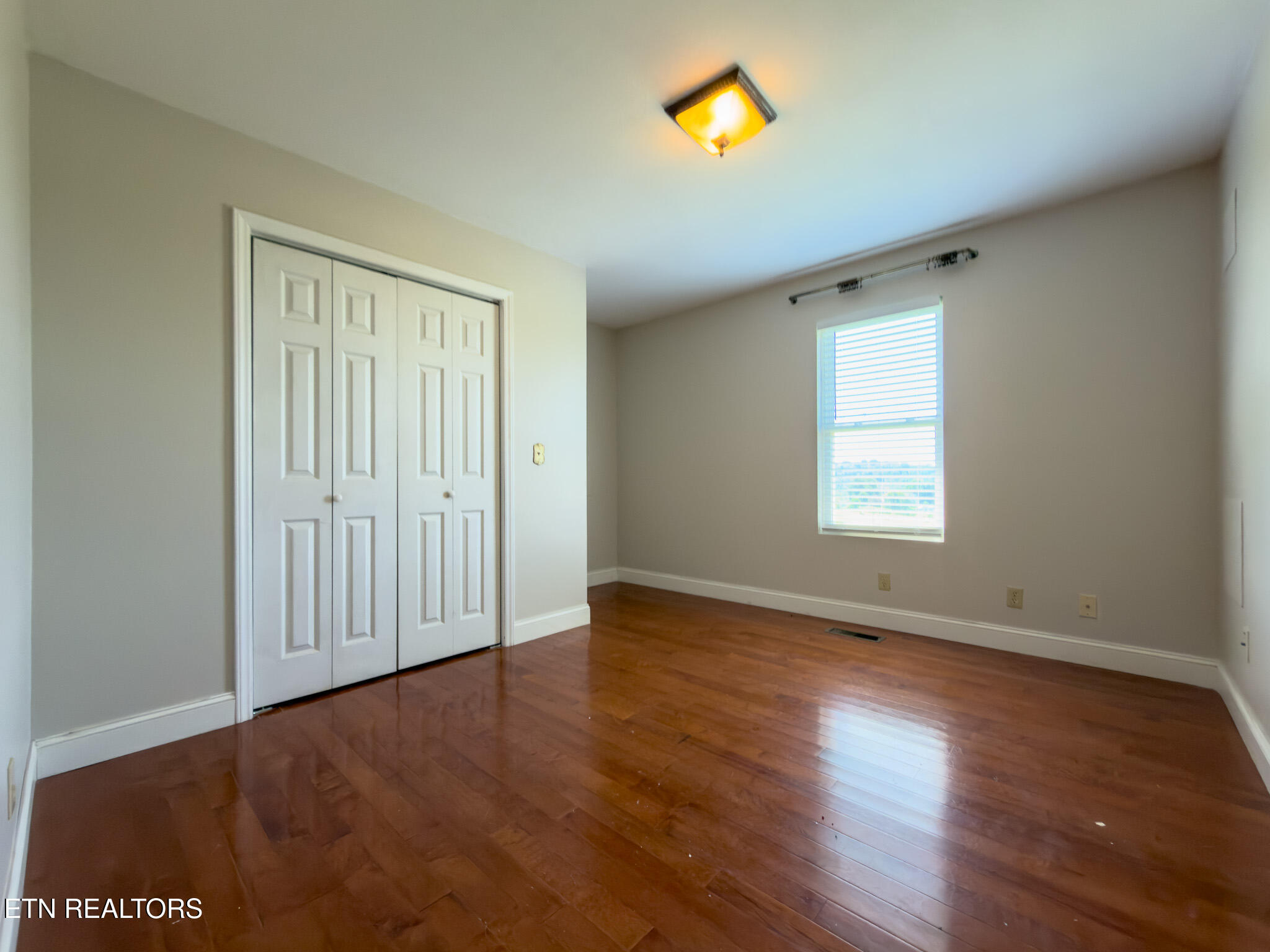 185 Hillview Lane Loudon TN 37774