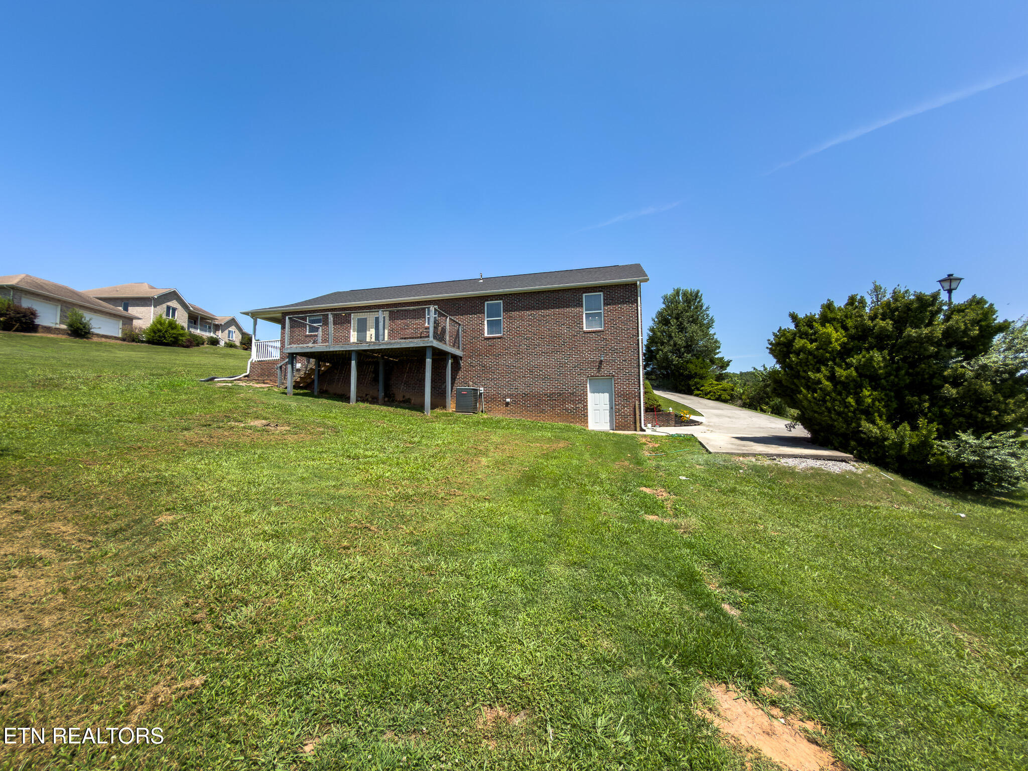 185 Hillview Lane Loudon TN 37774