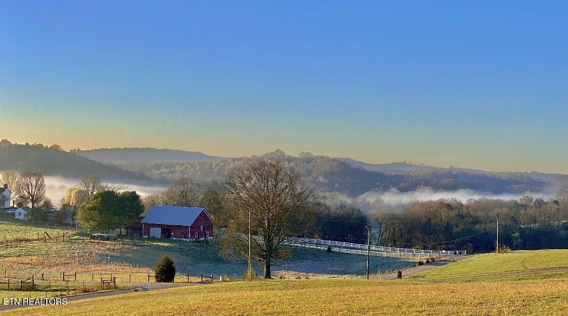 185 Hillview Lane Loudon TN 37774