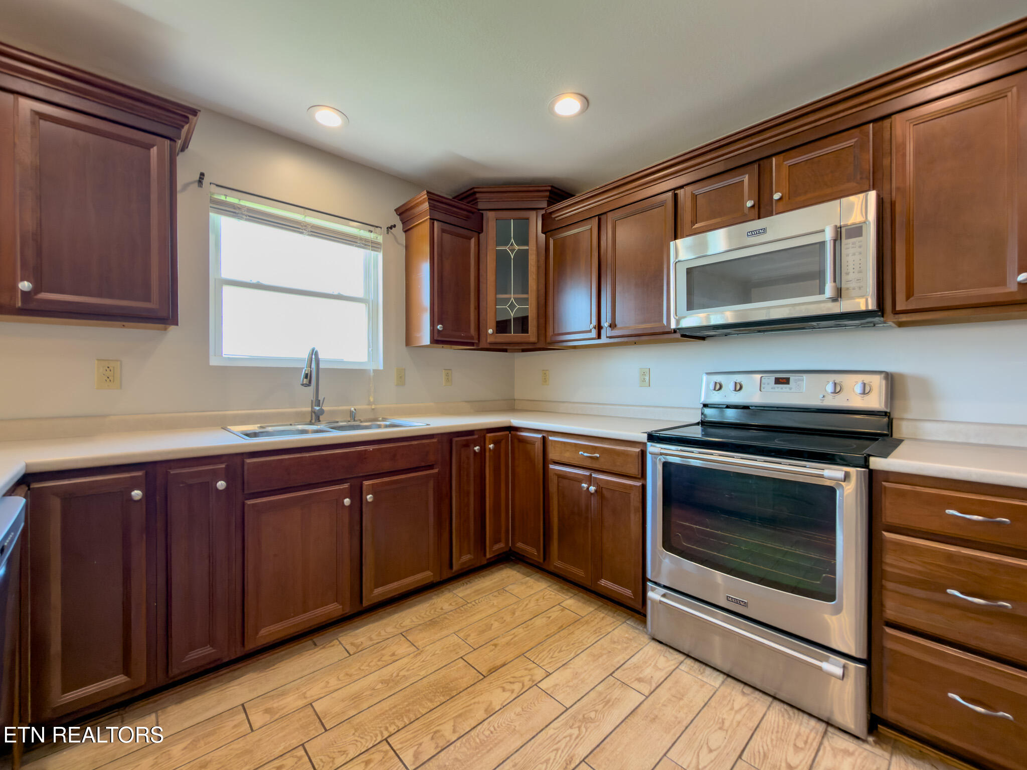 185 Hillview Lane Loudon TN 37774