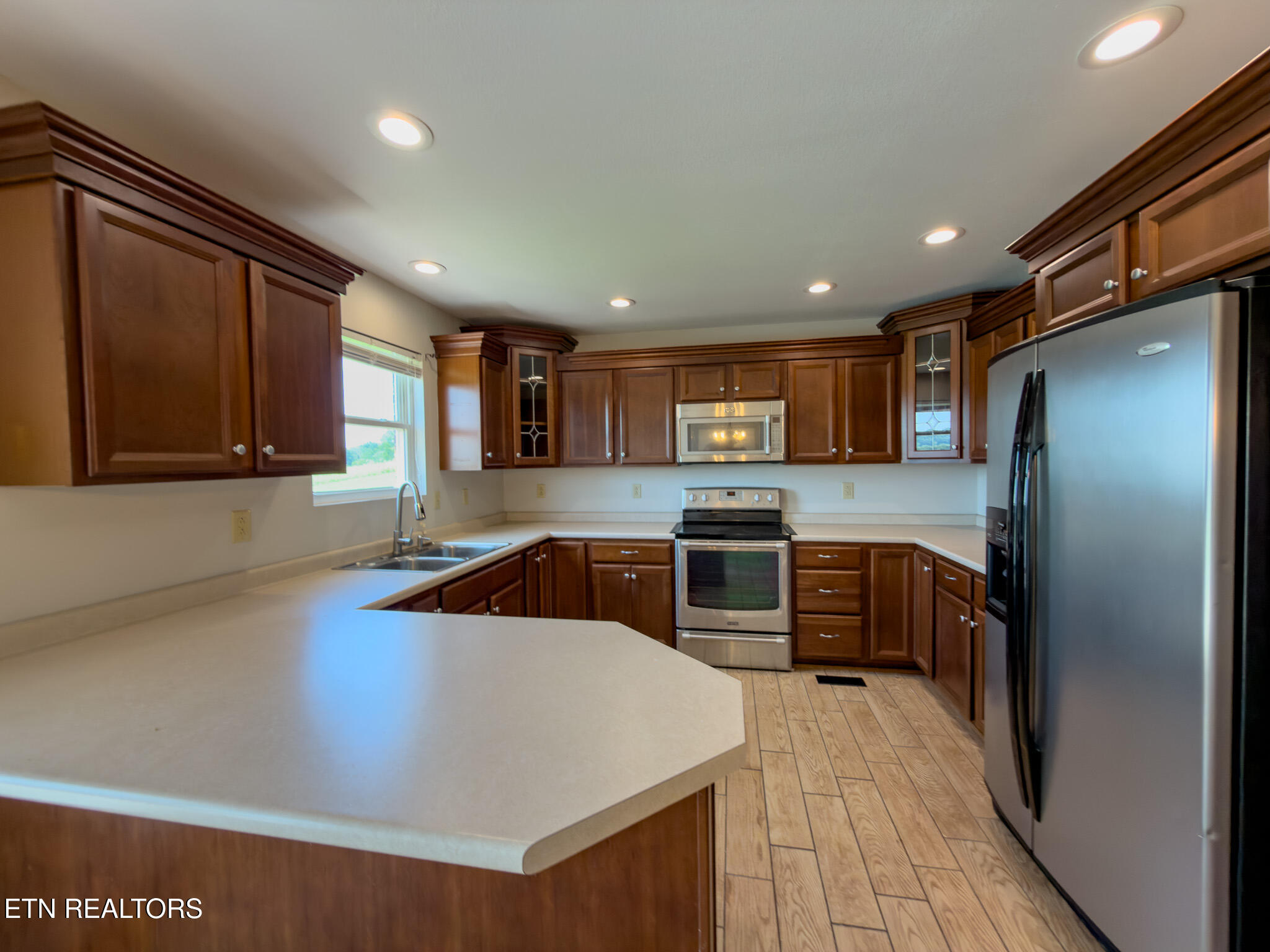 185 Hillview Lane Loudon TN 37774
