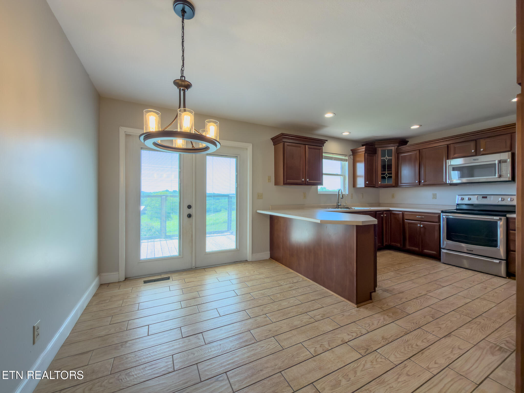 185 Hillview Lane Loudon TN 37774