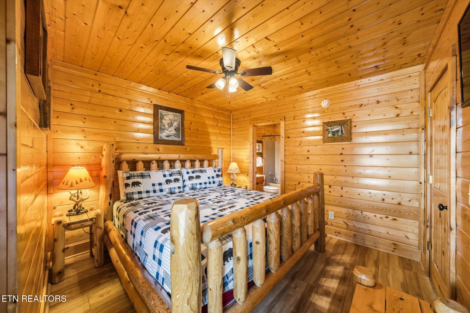 2809 White Oak Ridge Lane Sevierville TN 37862