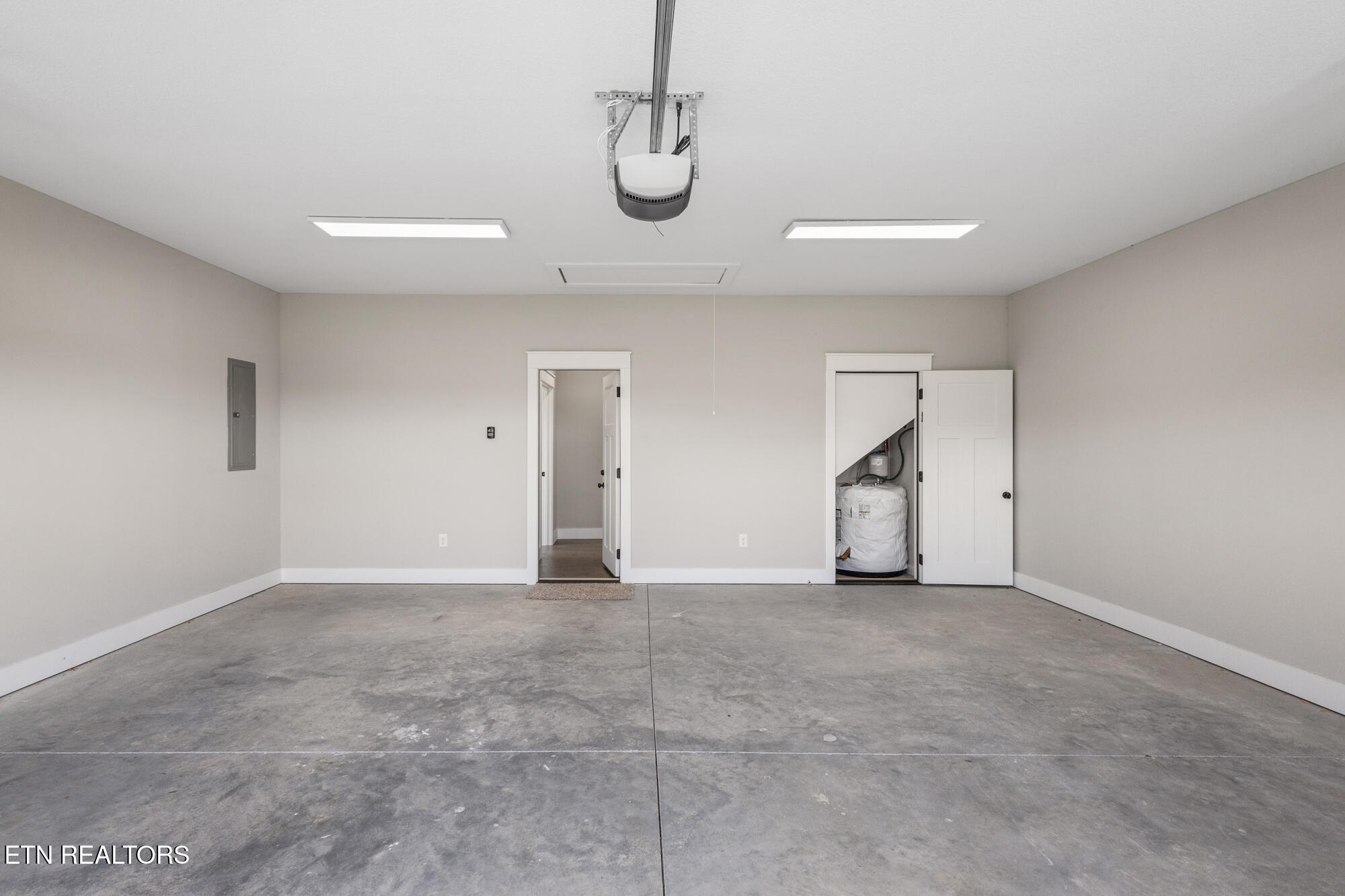 240 Lakeside Meadows Circle Madisonville TN 37354