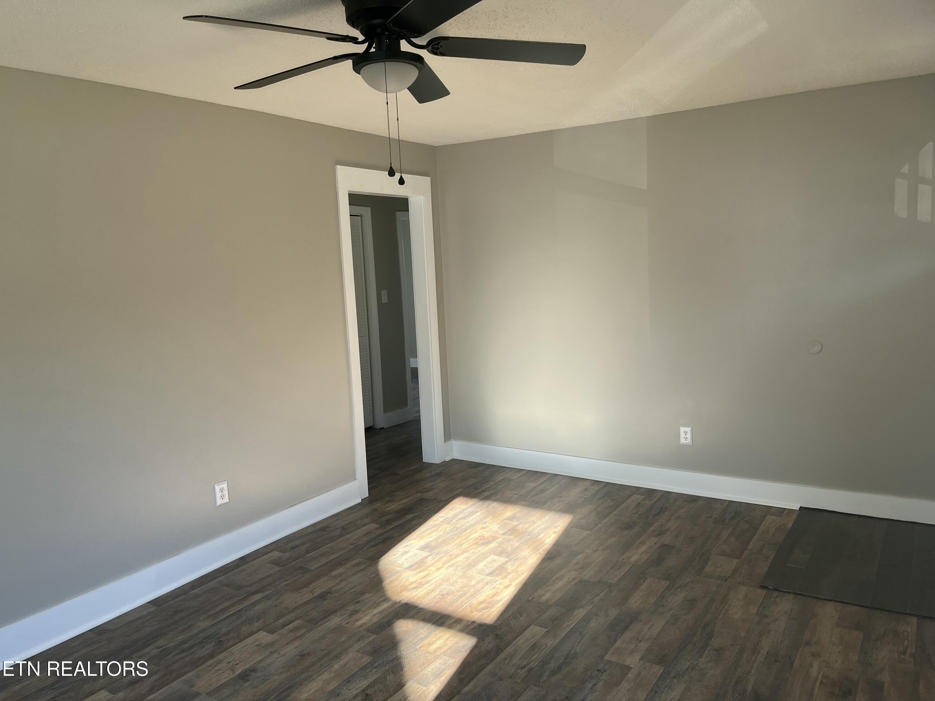 523 S Kingston Avenue S Rockwood TN 37854