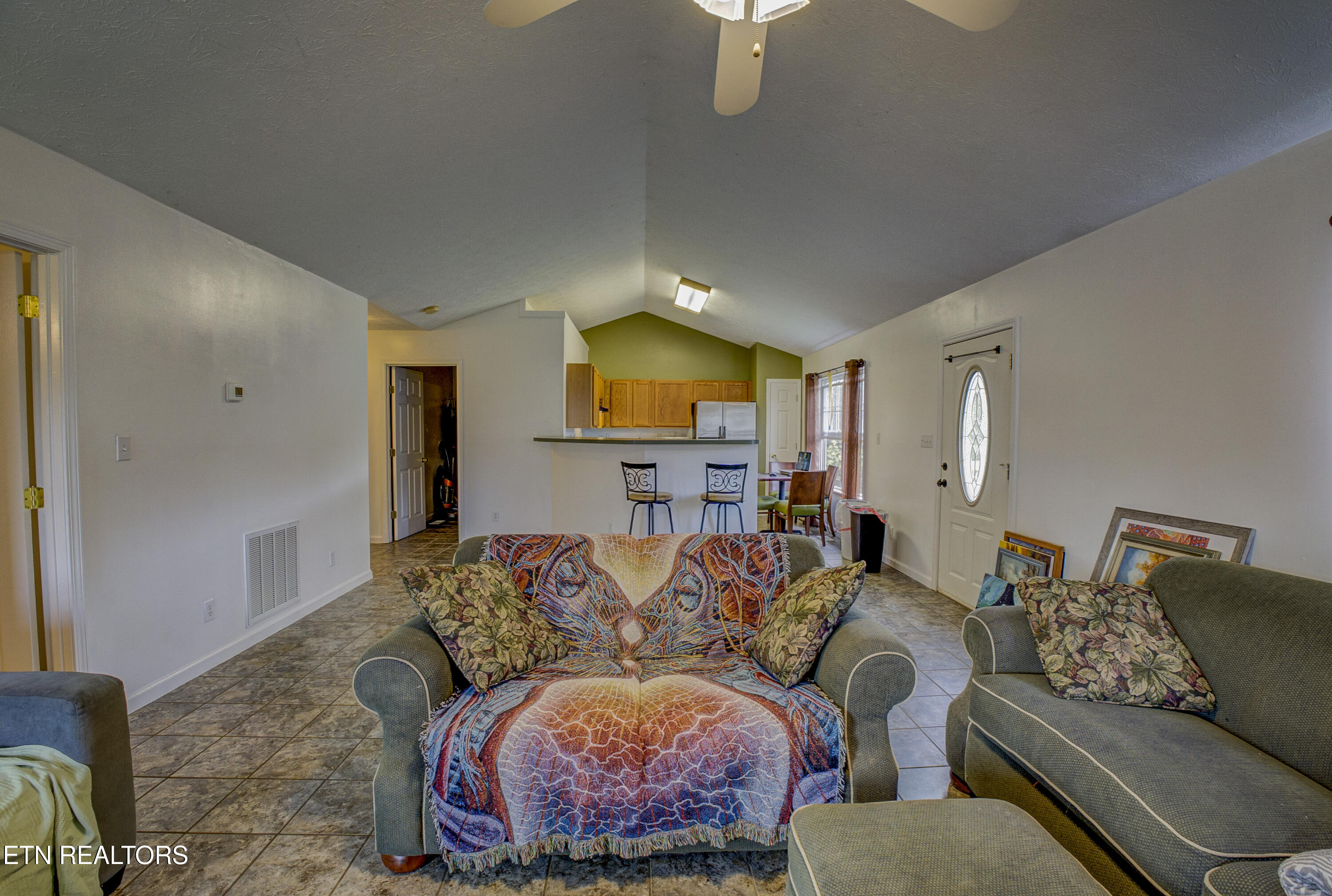 810 Harvest Meadows Drive Kodak TN 37764