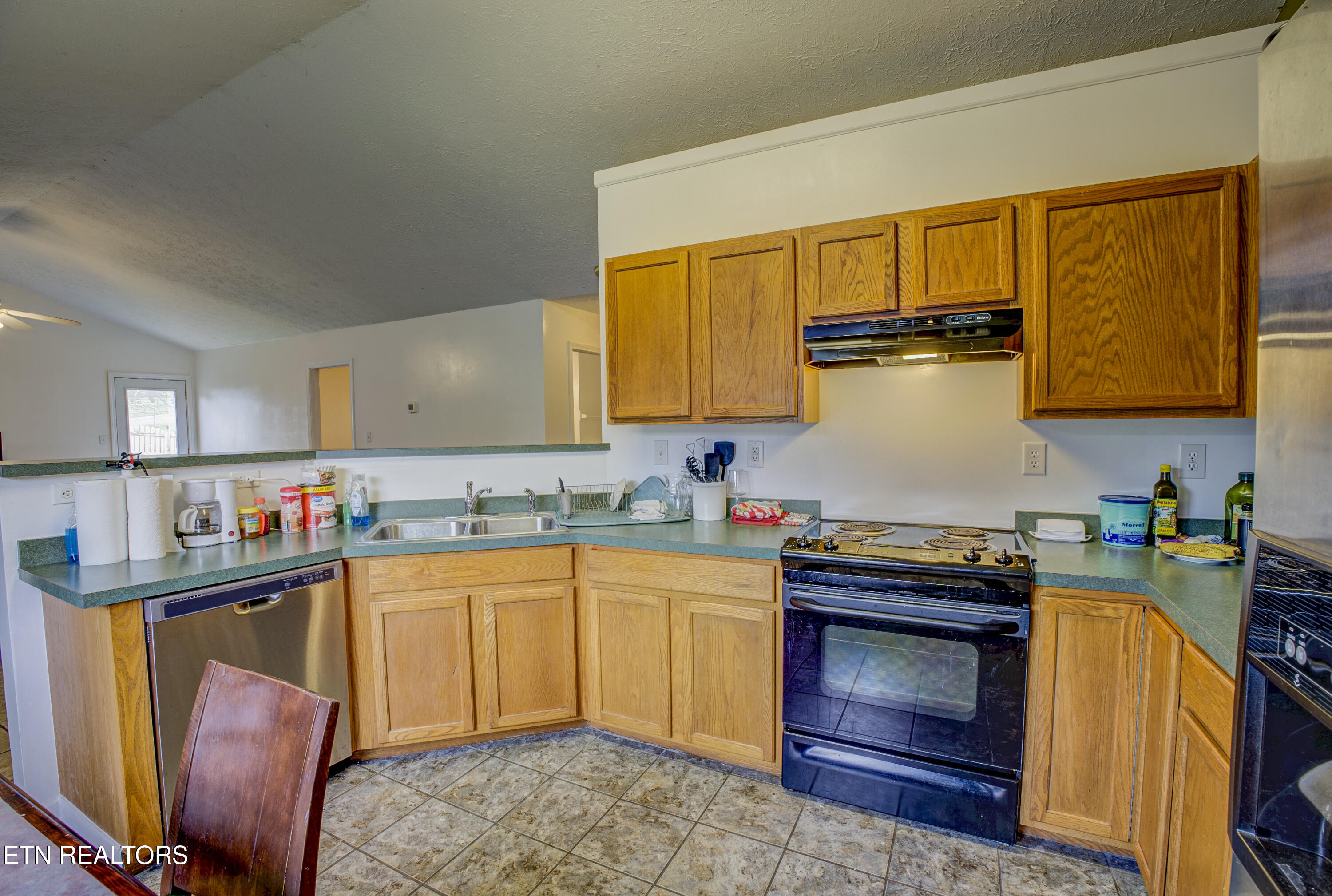 810 Harvest Meadows Drive Kodak TN 37764