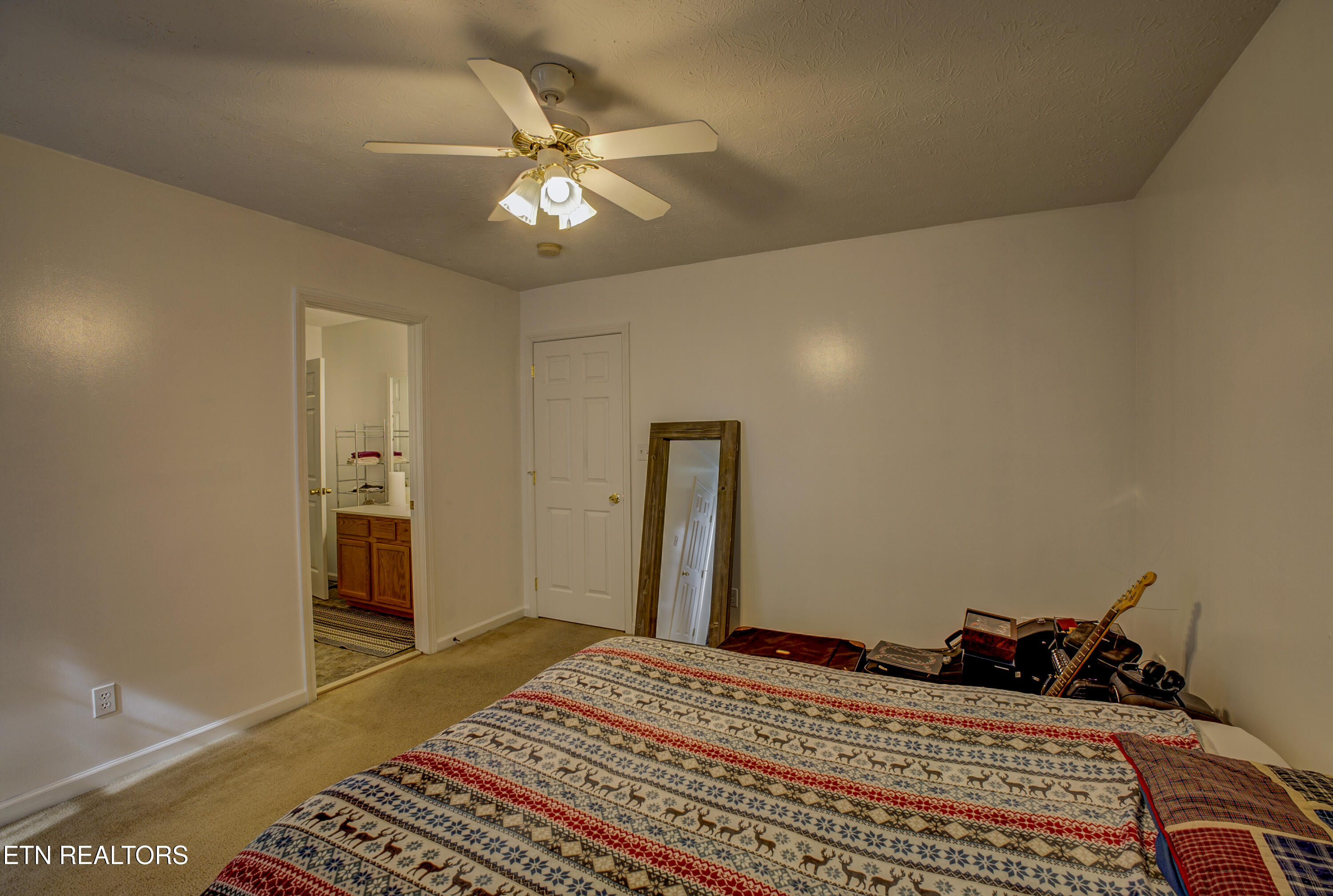 810 Harvest Meadows Drive Kodak TN 37764