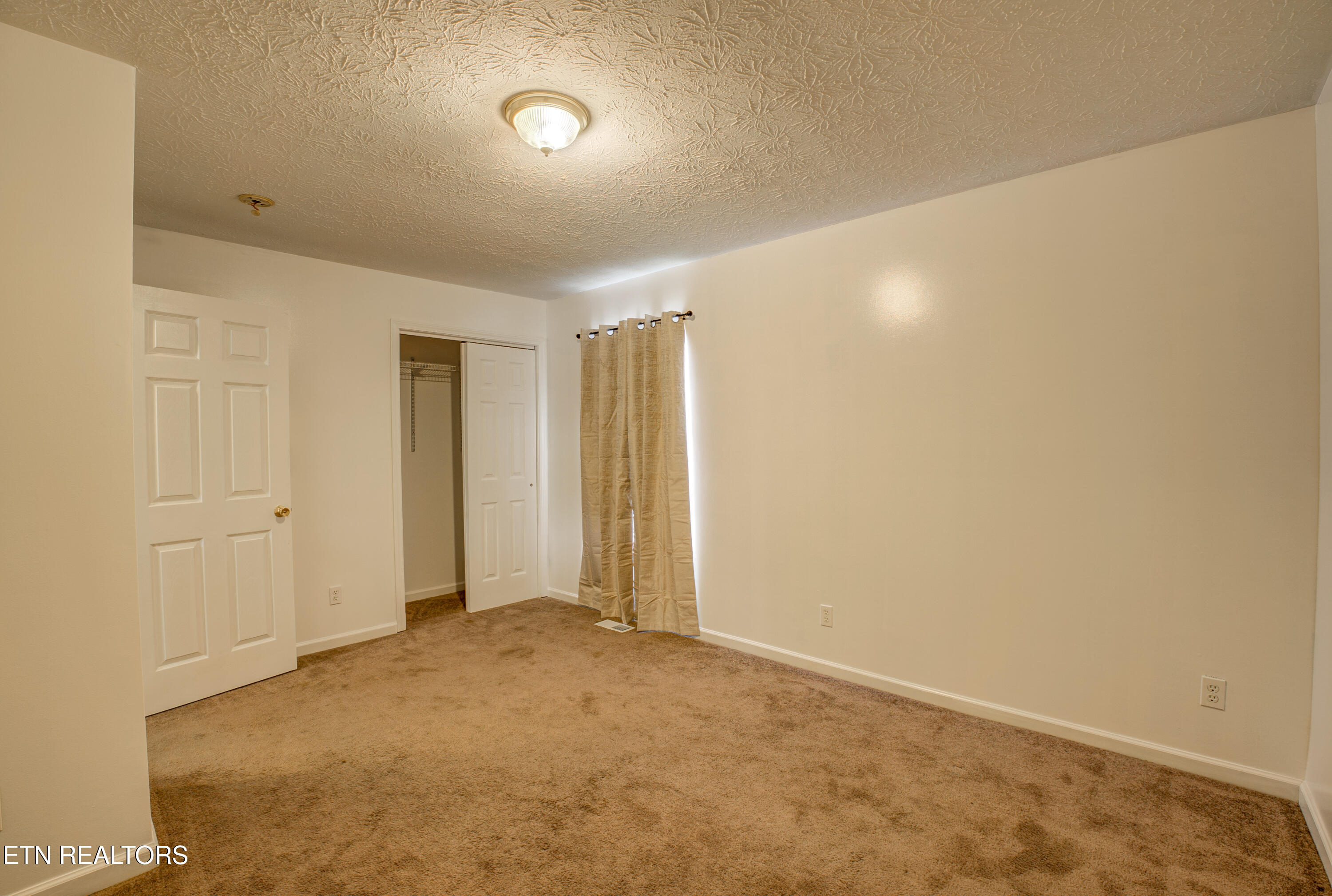 810 Harvest Meadows Drive Kodak TN 37764