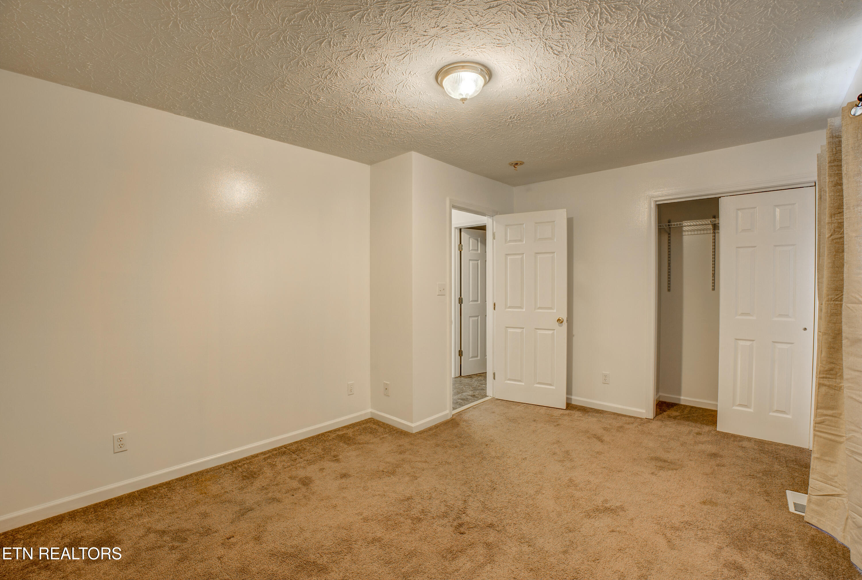 810 Harvest Meadows Drive Kodak TN 37764