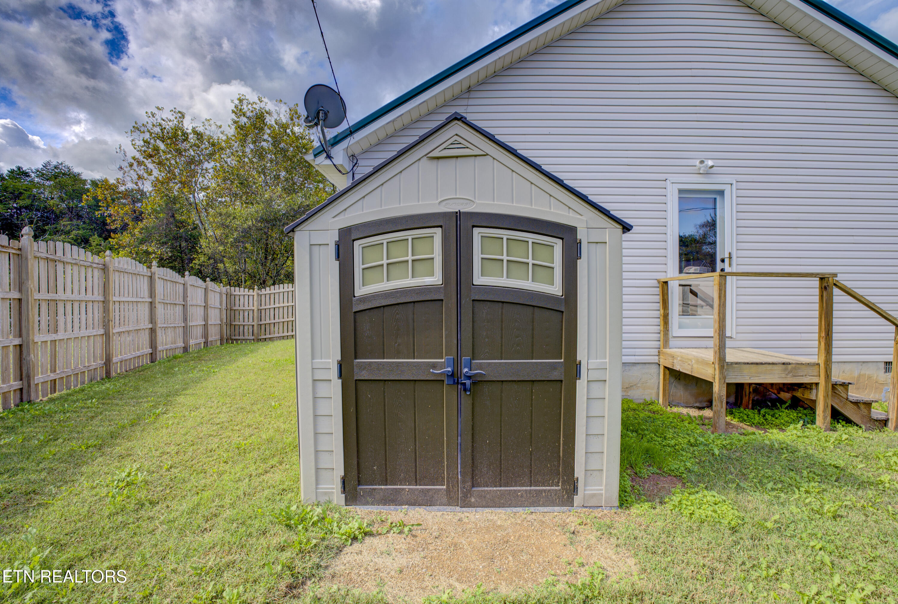 810 Harvest Meadows Drive Kodak TN 37764
