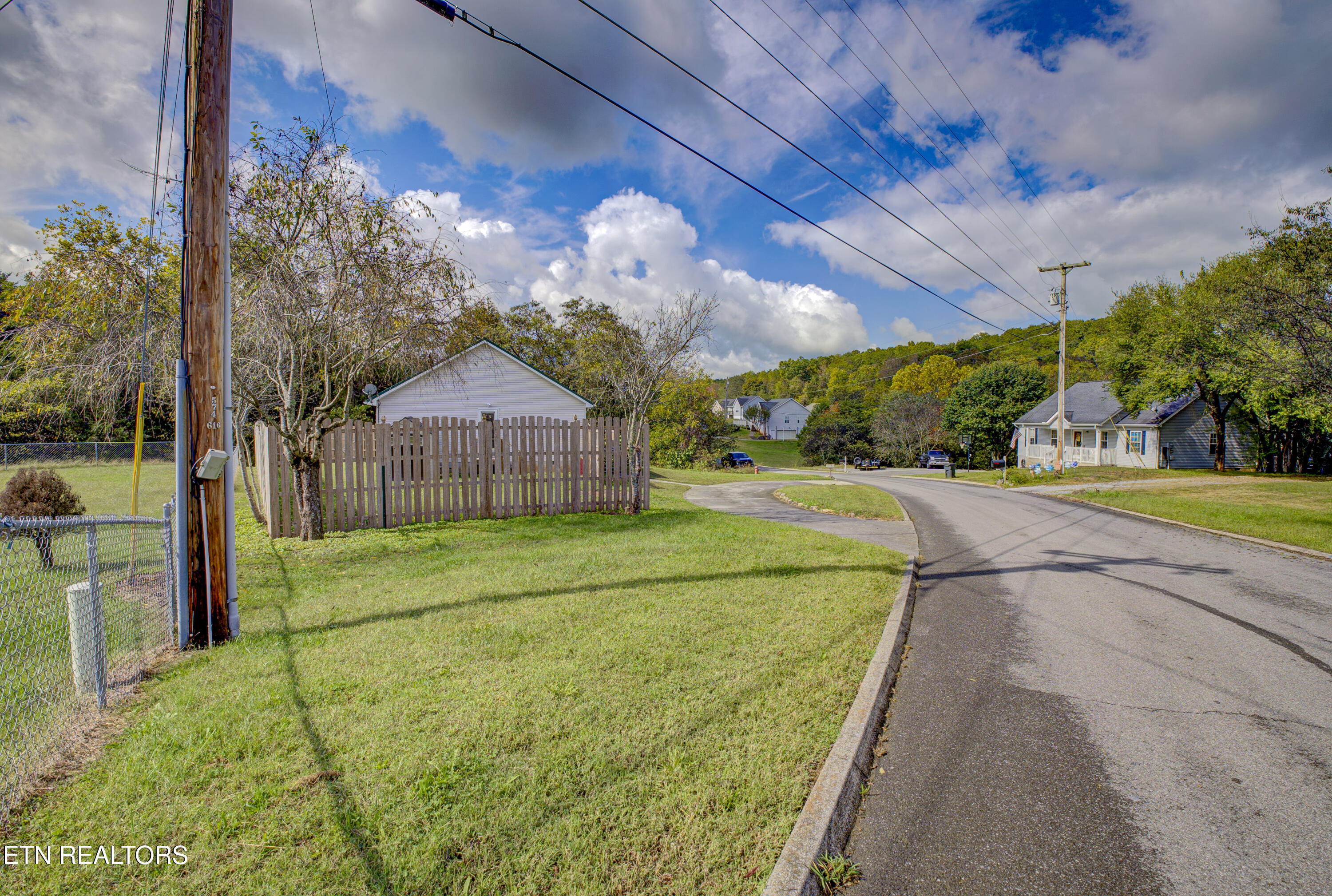 810 Harvest Meadows Drive Kodak TN 37764
