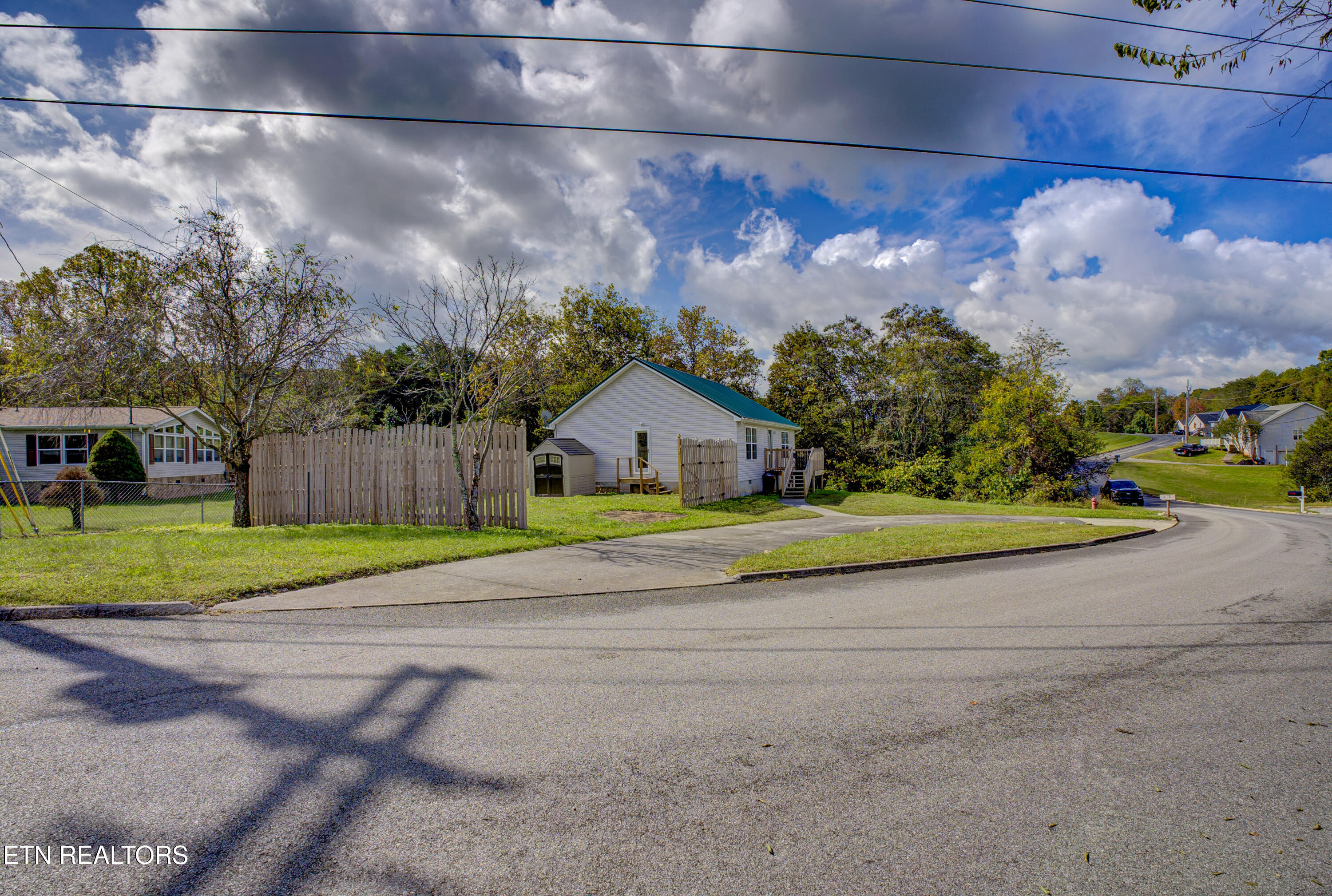 810 Harvest Meadows Drive Kodak TN 37764