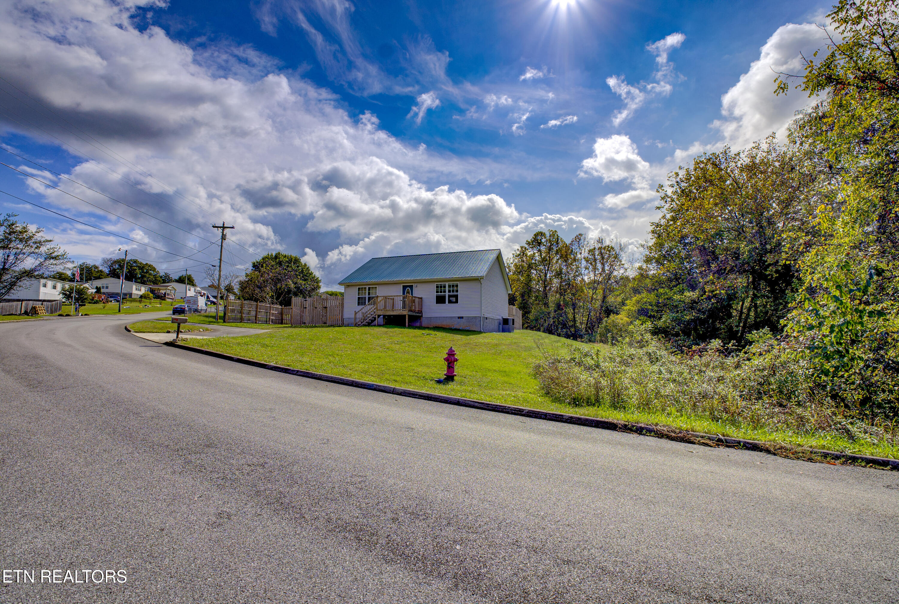 810 Harvest Meadows Drive Kodak TN 37764