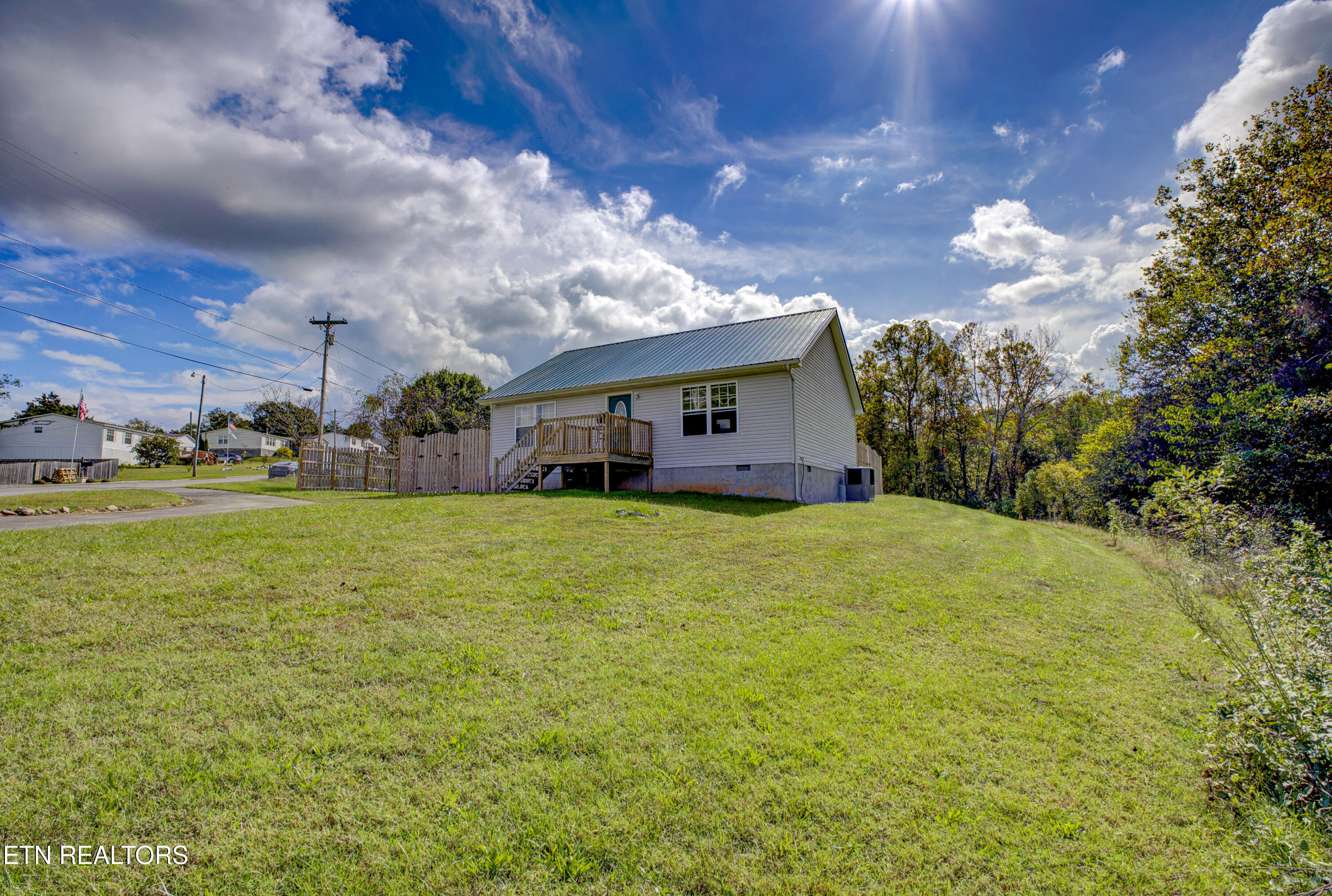810 Harvest Meadows Drive Kodak TN 37764