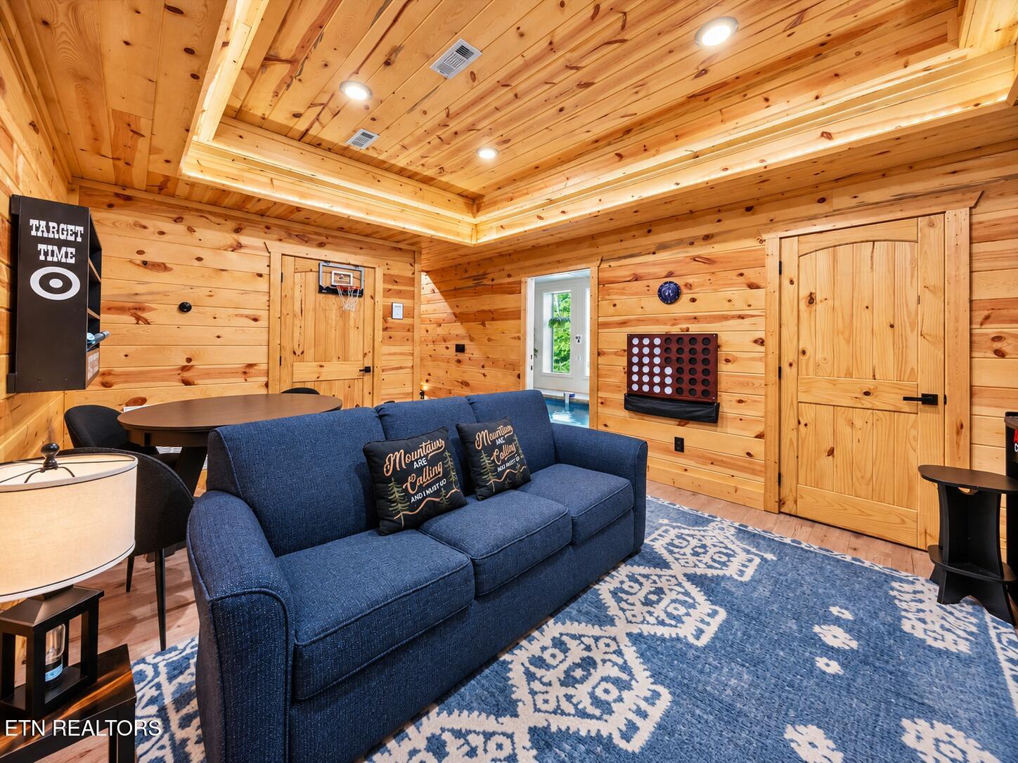 663 Lloyd Huskey Road Pigeon Forge TN 37863