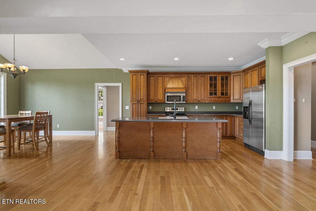 170 Short Bark Lane Madisonville TN 37354