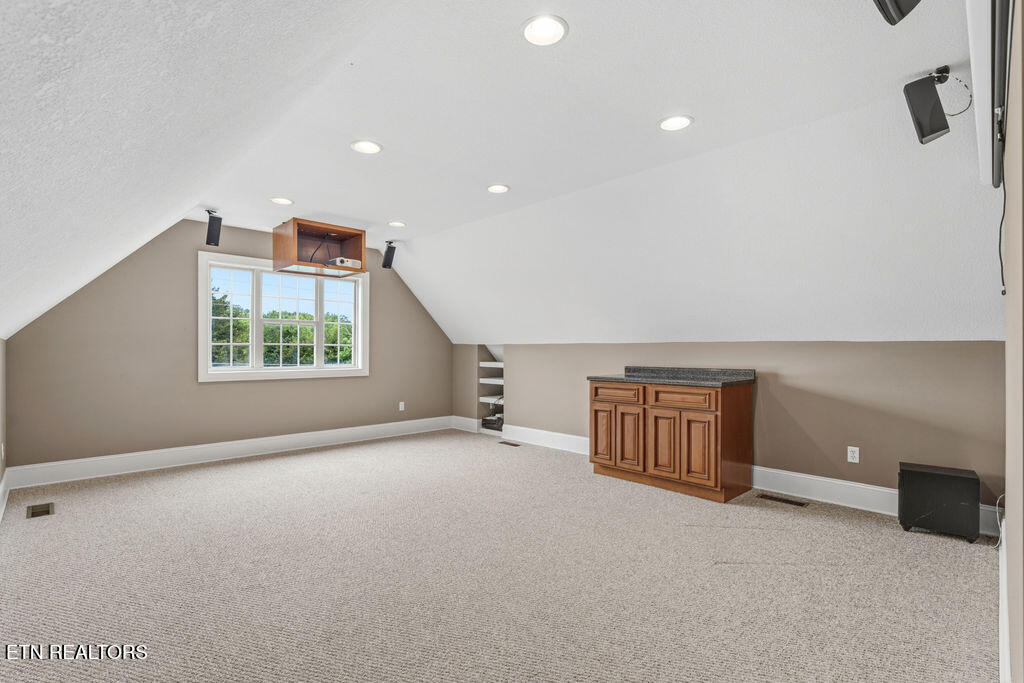 170 Short Bark Lane Madisonville TN 37354