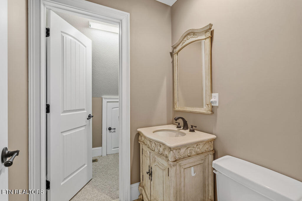170 Short Bark Lane Madisonville TN 37354