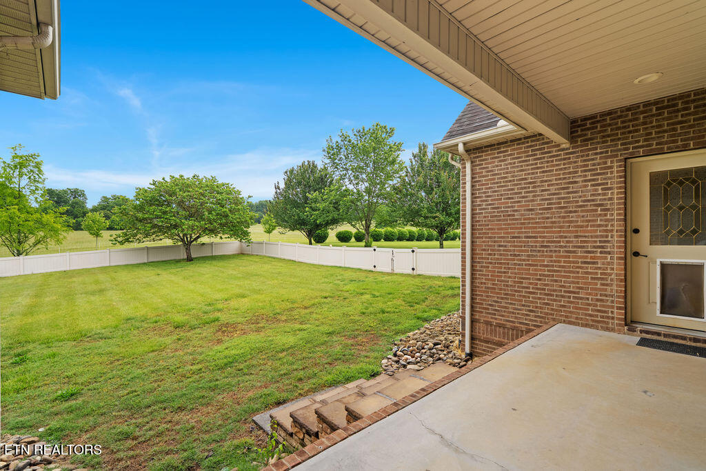 170 Short Bark Lane Madisonville TN 37354