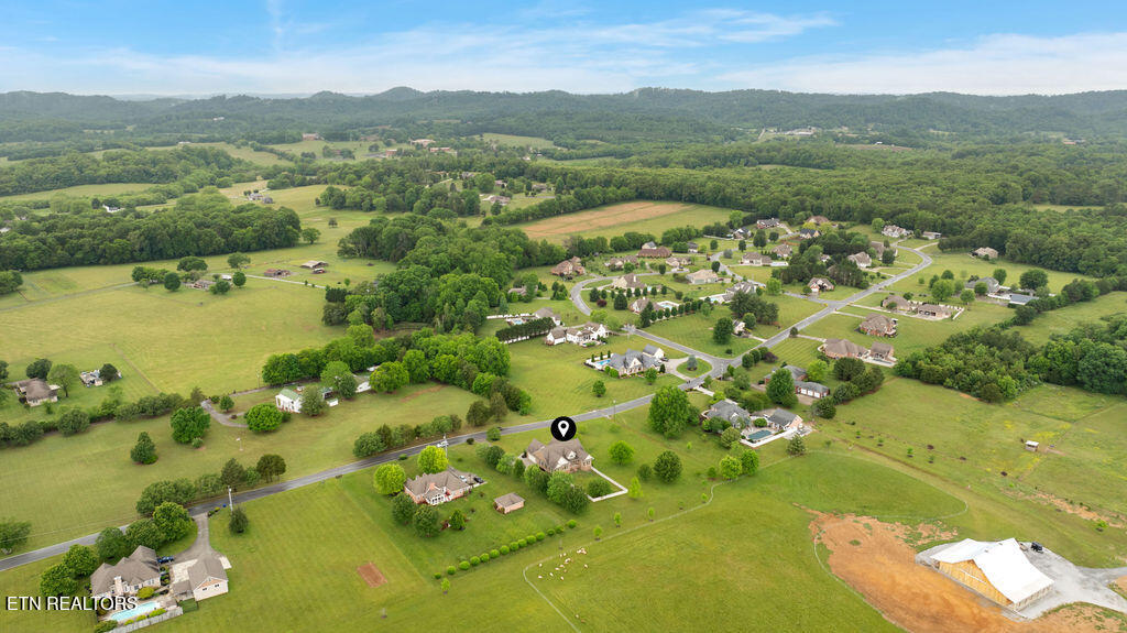 170 Short Bark Lane Madisonville TN 37354