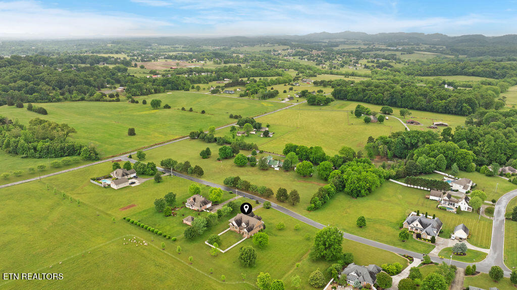 170 Short Bark Lane Madisonville TN 37354