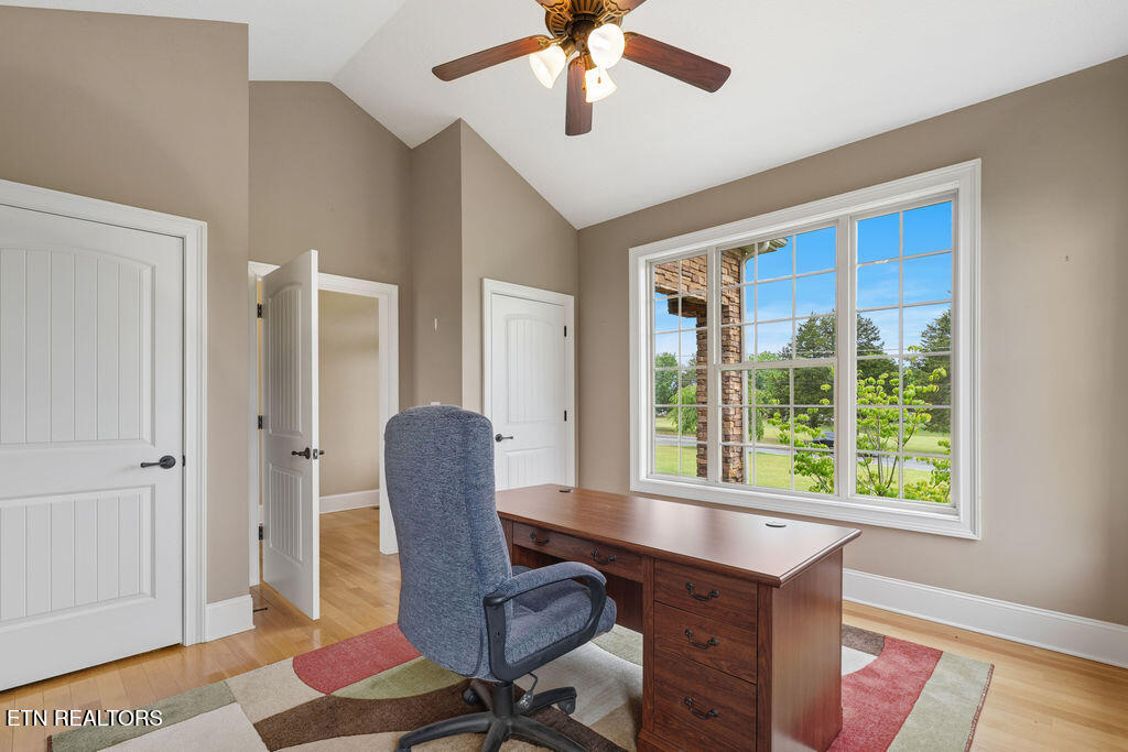 170 Short Bark Lane Madisonville TN 37354