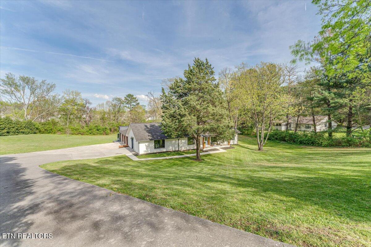 2008 Cecil Johnson Road Knoxville TN 37921