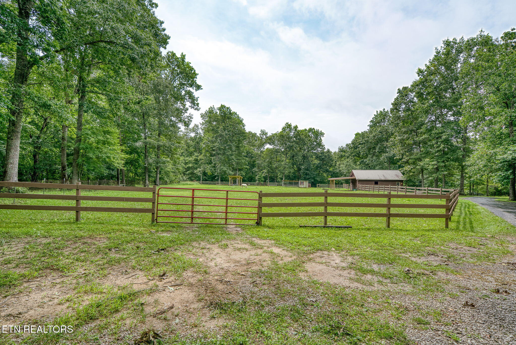 345 Myra Drive Crossville TN 38572
