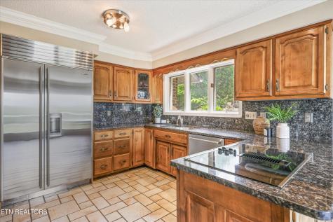 4702 Old Niles Ferry Road Maryville TN 37801