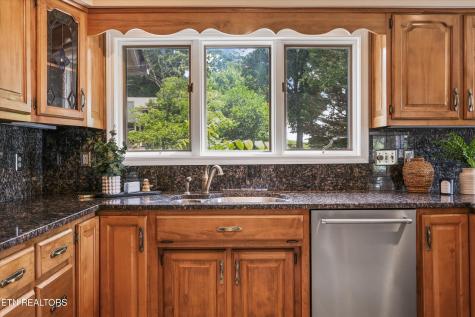 4702 Old Niles Ferry Road Maryville TN 37801